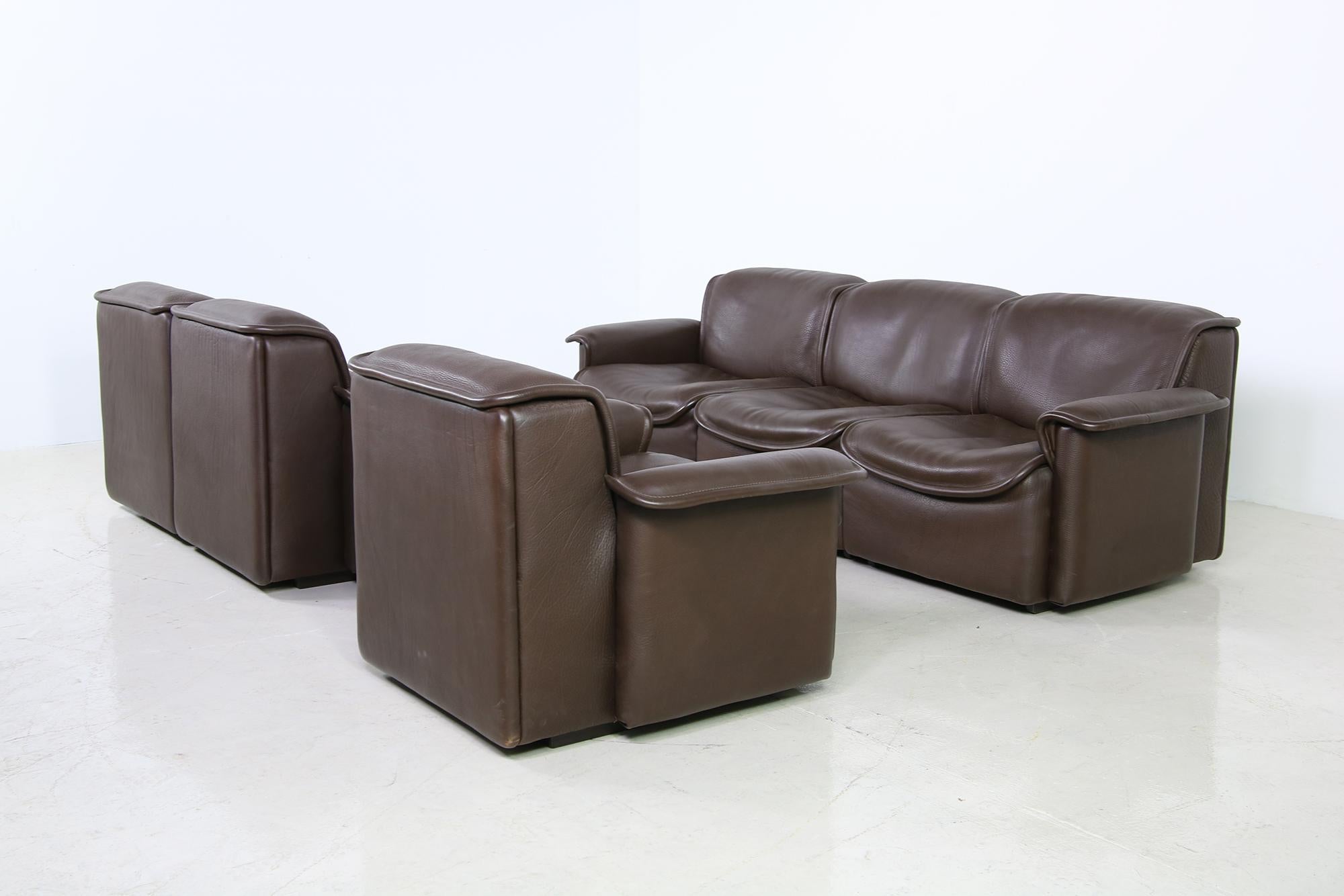 Swiss Vintage 1970s Modular De Sede DS 12 Brown Leather Sofa Set & Chair Seating Group