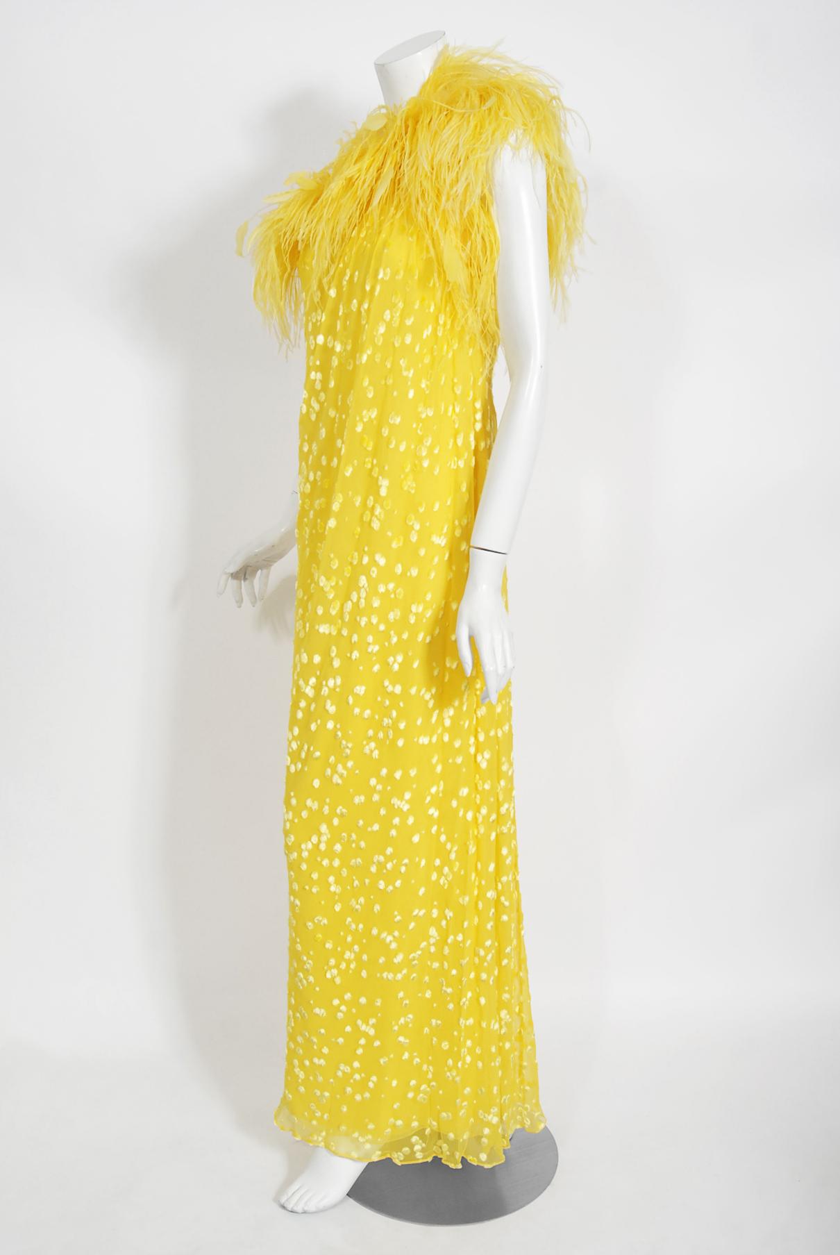 Vintage 1970s Mollie Parnis Bright Yellow Flocked Silk One-Shoulder Feather Gown In Good Condition In Beverly Hills, CA