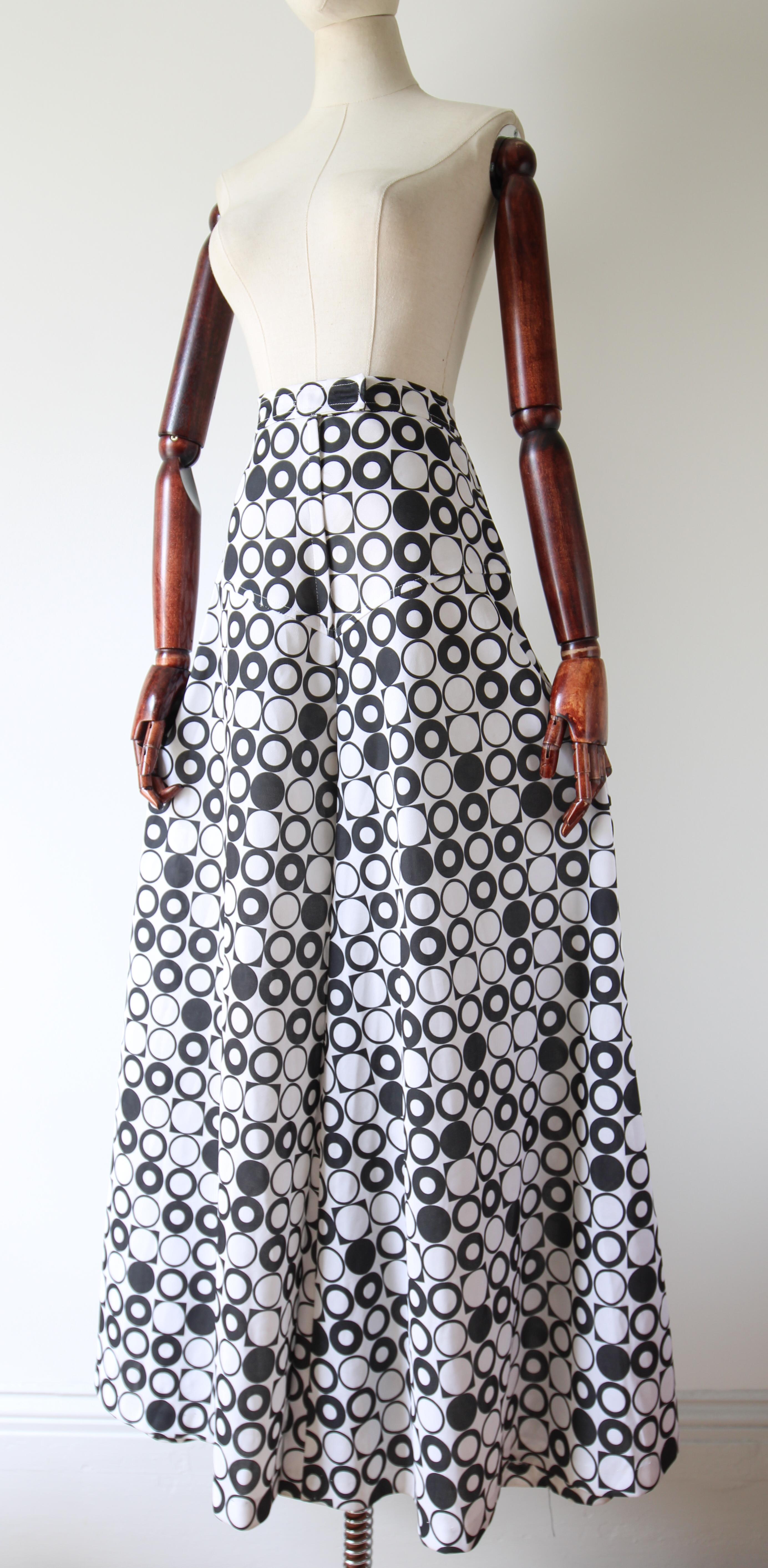 Monochrome Vintage-Hose mit weitem Bein und hohem Rückenausschnitt, Geometrisch, UK 8-10 US 4-6, 1970er Jahre im Angebot 3