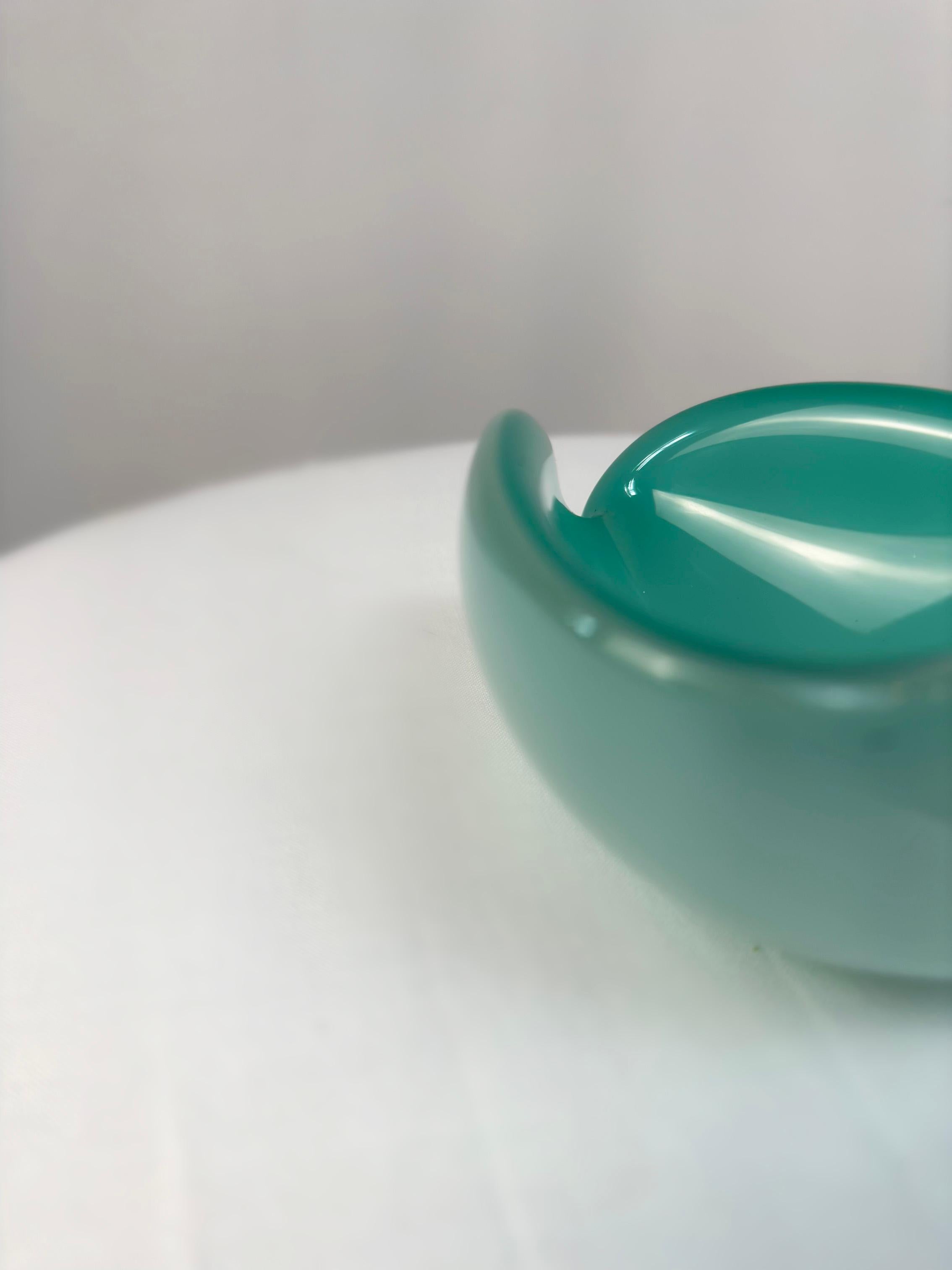Italian Turquoise Murano Glass Pinch Dish attributed to Archimede Seguso For Sale