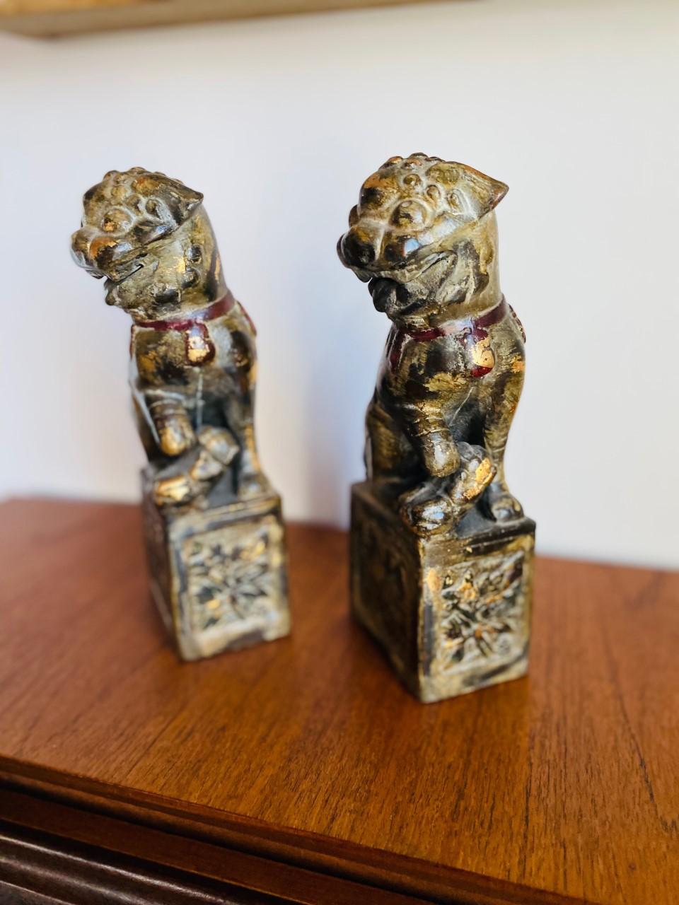 Chinoiserie Vintage 1970s Neiman Marcus Japan Bronze Foo Dogs For Sale