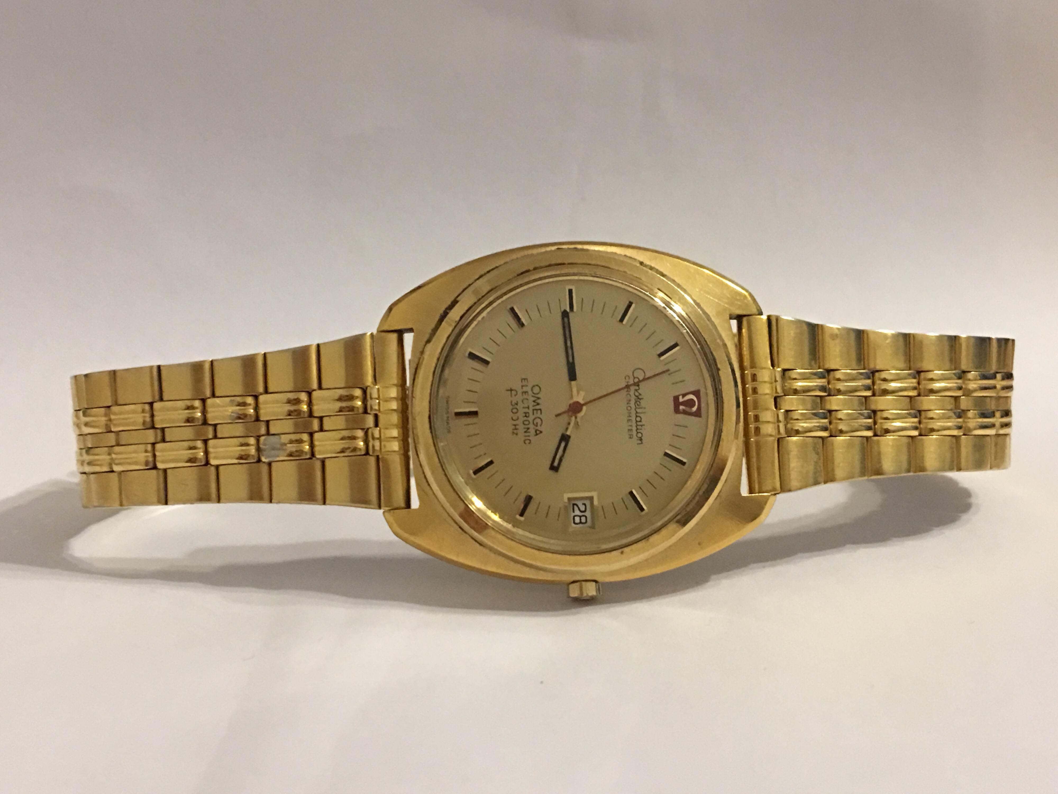 omega constellation chronometer electronic f300hz gold