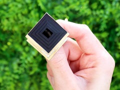 Vintage 1970s Onyx, Diamond and 14k Yellow Gold Pendant/Brooch