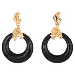Vintage 1970s Onyx Gold Nugget Earrings 14 Karat Round Hoops Freeform Jewelry