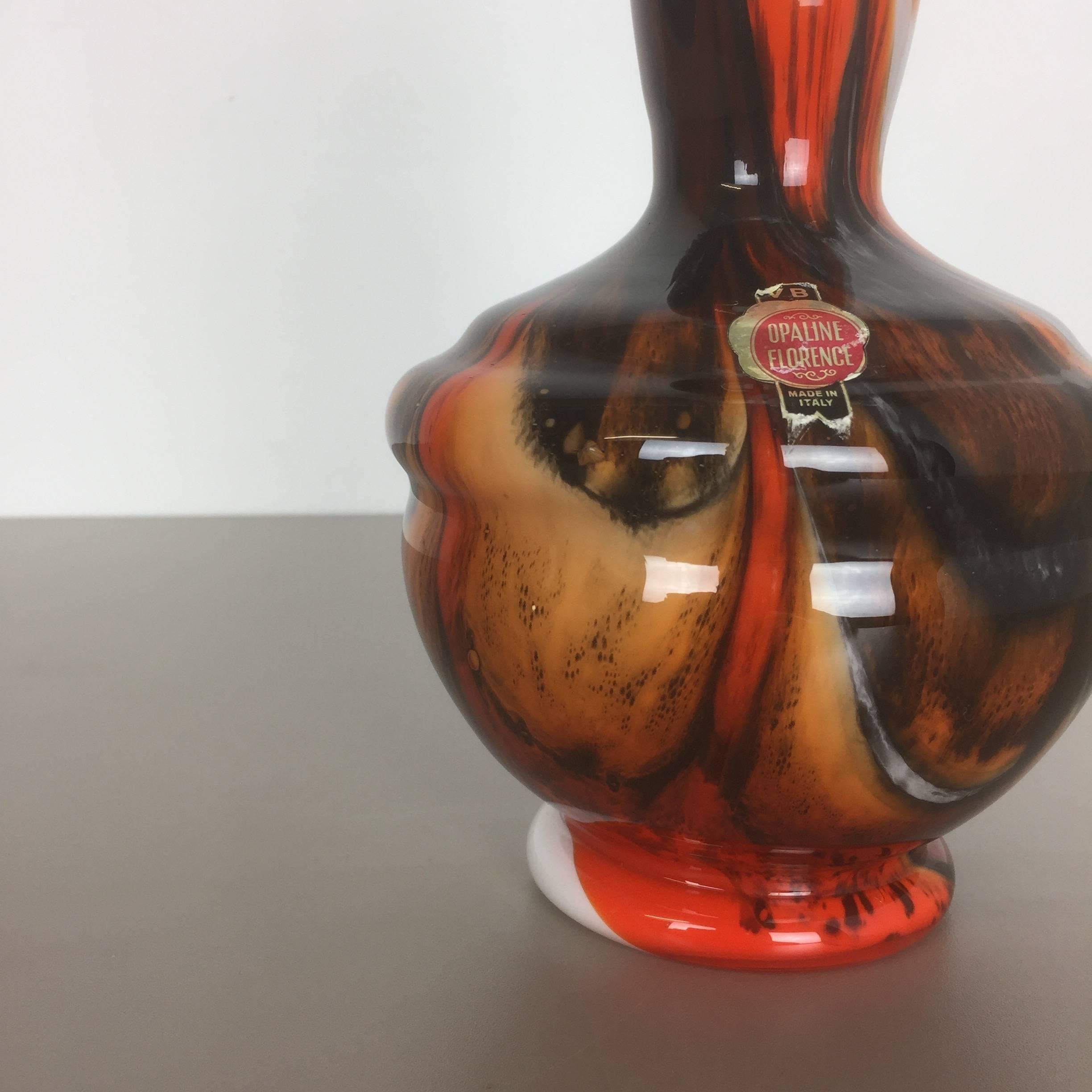 Vintage-Vase aus Opal, Florenz, 1970er Jahre, entworfen von Carlo Moretti, Italien (Glas) im Angebot