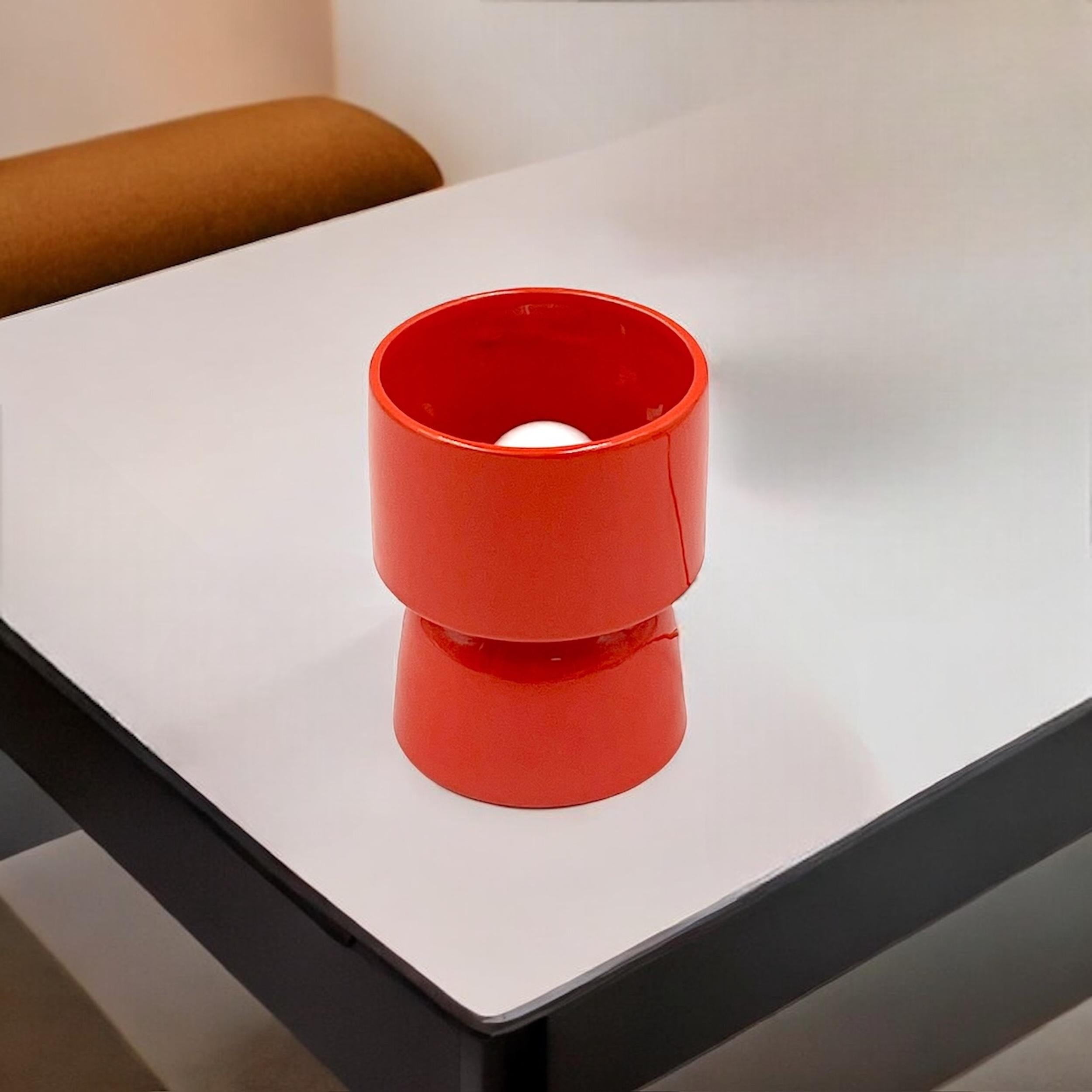 Orange Vintage-Tischlampe aus Keramik, 1970er Jahre, MCM-Design, italienische Beleuchtung (Ende des 20. Jahrhunderts) im Angebot