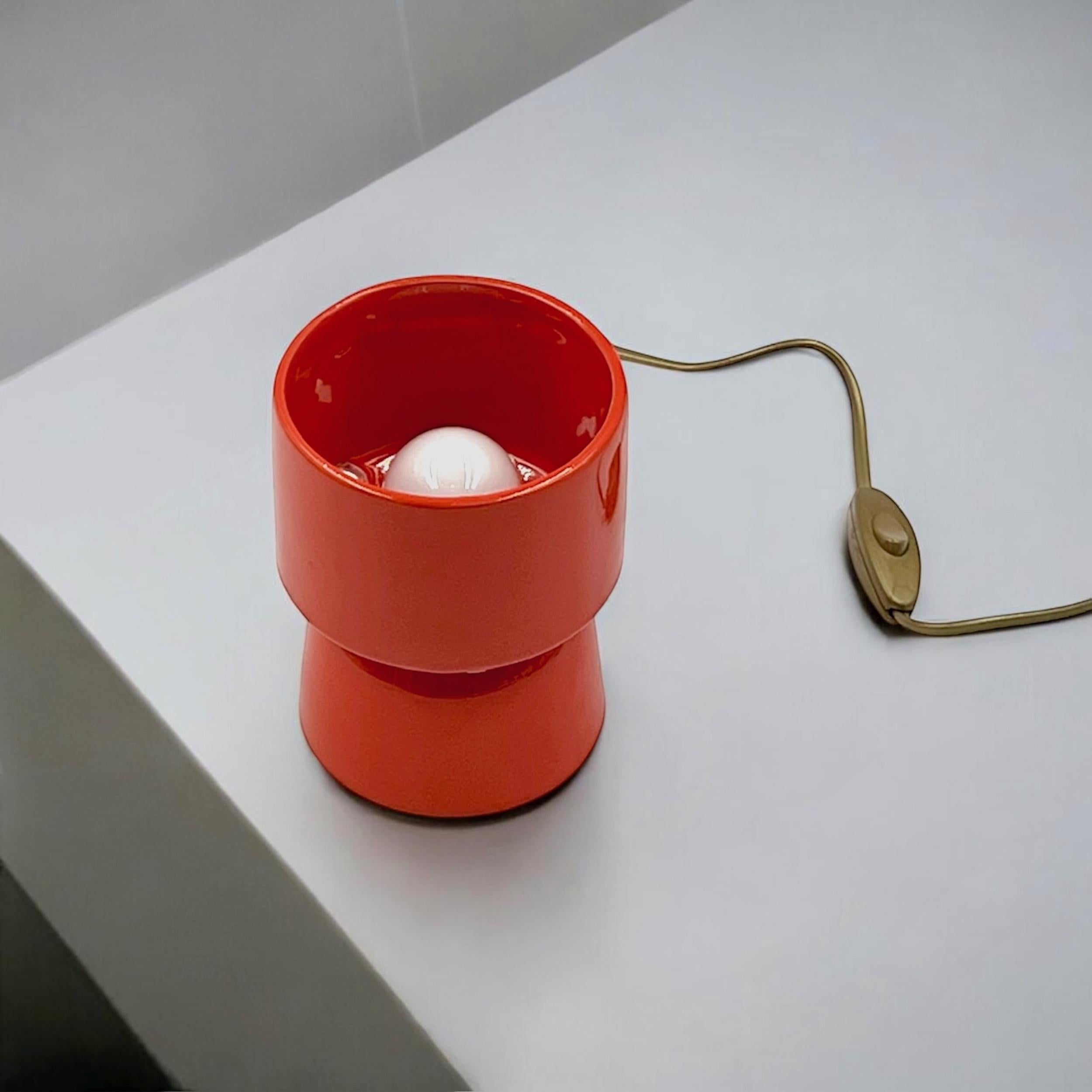Orange Vintage-Tischlampe aus Keramik, 1970er Jahre, MCM-Design, italienische Beleuchtung im Angebot 3