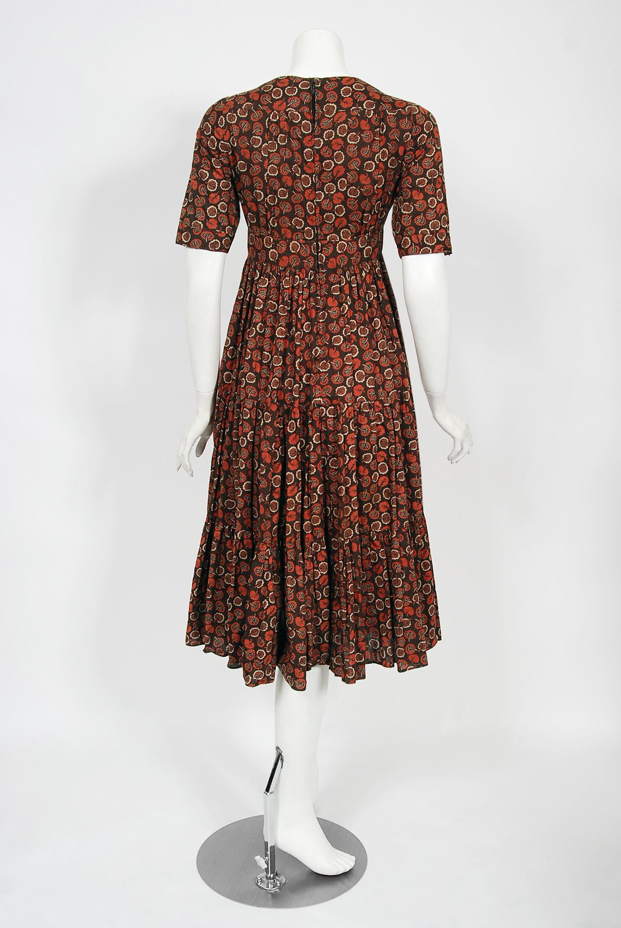 Vintage 1970s Ossie Clark 'Autumn Leaves' Print Cotton Empire Waist Plunge Dress For Sale 2