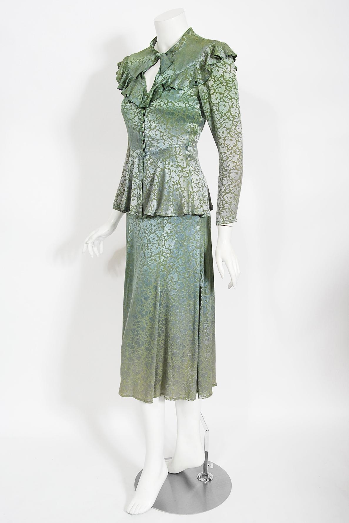 Vintage 1970s Ossie Clark Green Blue Damask Satin Neck-Tie Peplum Blouse & Skirt In Good Condition In Beverly Hills, CA