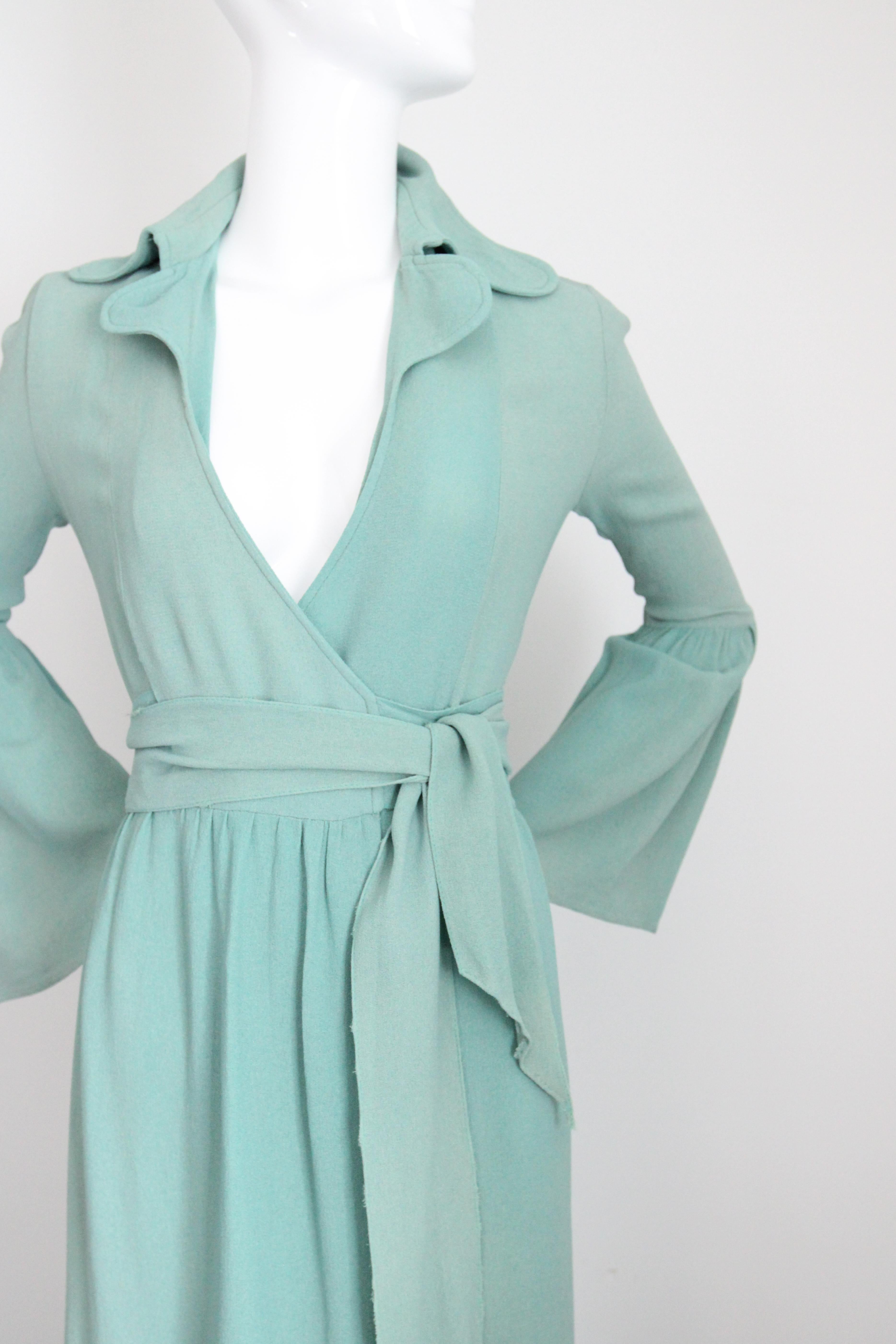 Vintage 1970's Ossie Clark Moss Crepe Silk Wrap Dress Eau De Nil UK 8 US 4 In Good Condition For Sale In Cheltenham, GB
