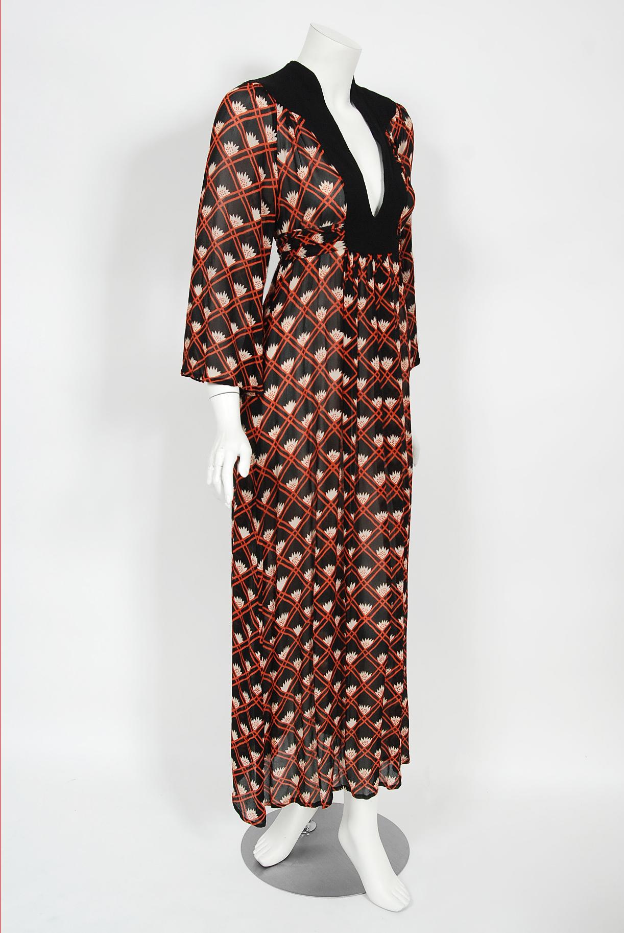 Women's Vintage 1970s Ossie Clark 'Pineapple' Celia Birtwell Print Silk Crepe Maxi Dress