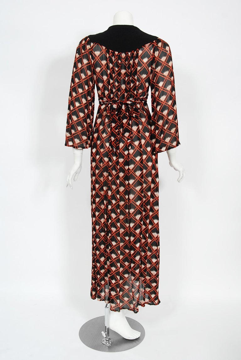 vintage-1970s-ossie-clark-pineapple-celia-birtwell-print-silk-crepe