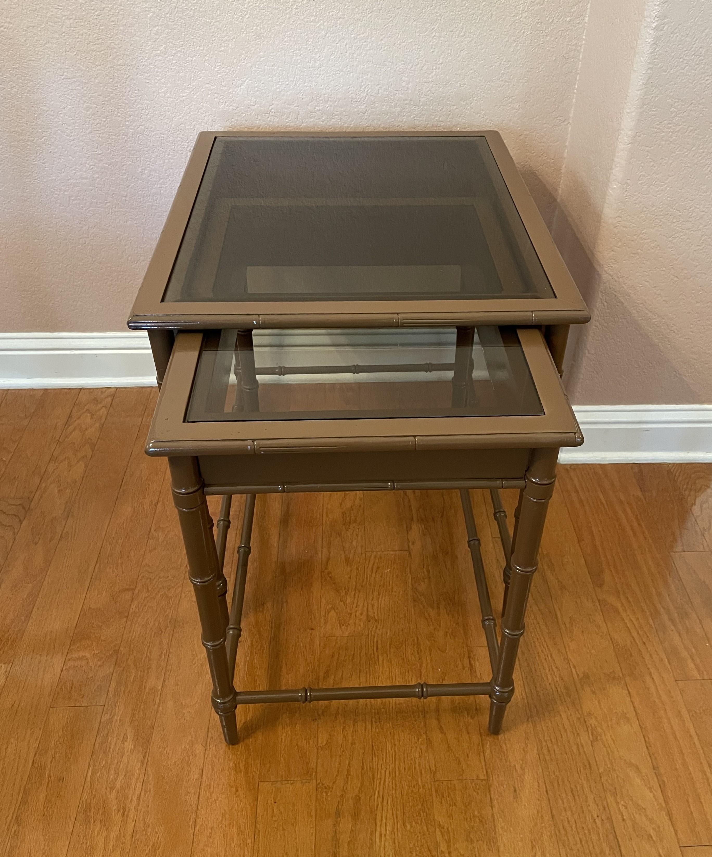 Hollywood Regency Vintage 1970s Painted Faux Bamboo Nesting Tables with Smoked Glass Tops For Sale