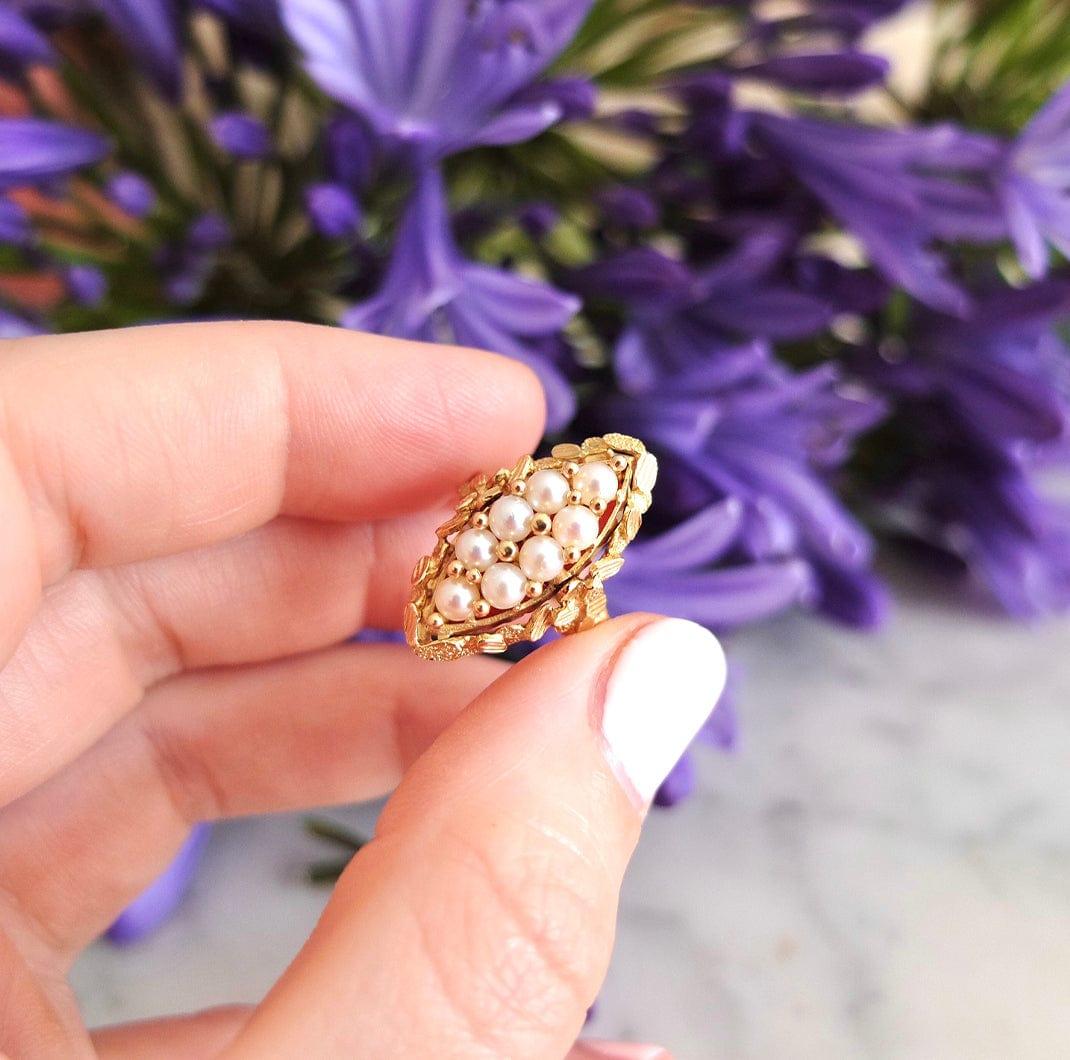 Vintage 1970s Pearl Coral Swivel 18ct Gold Ring 1