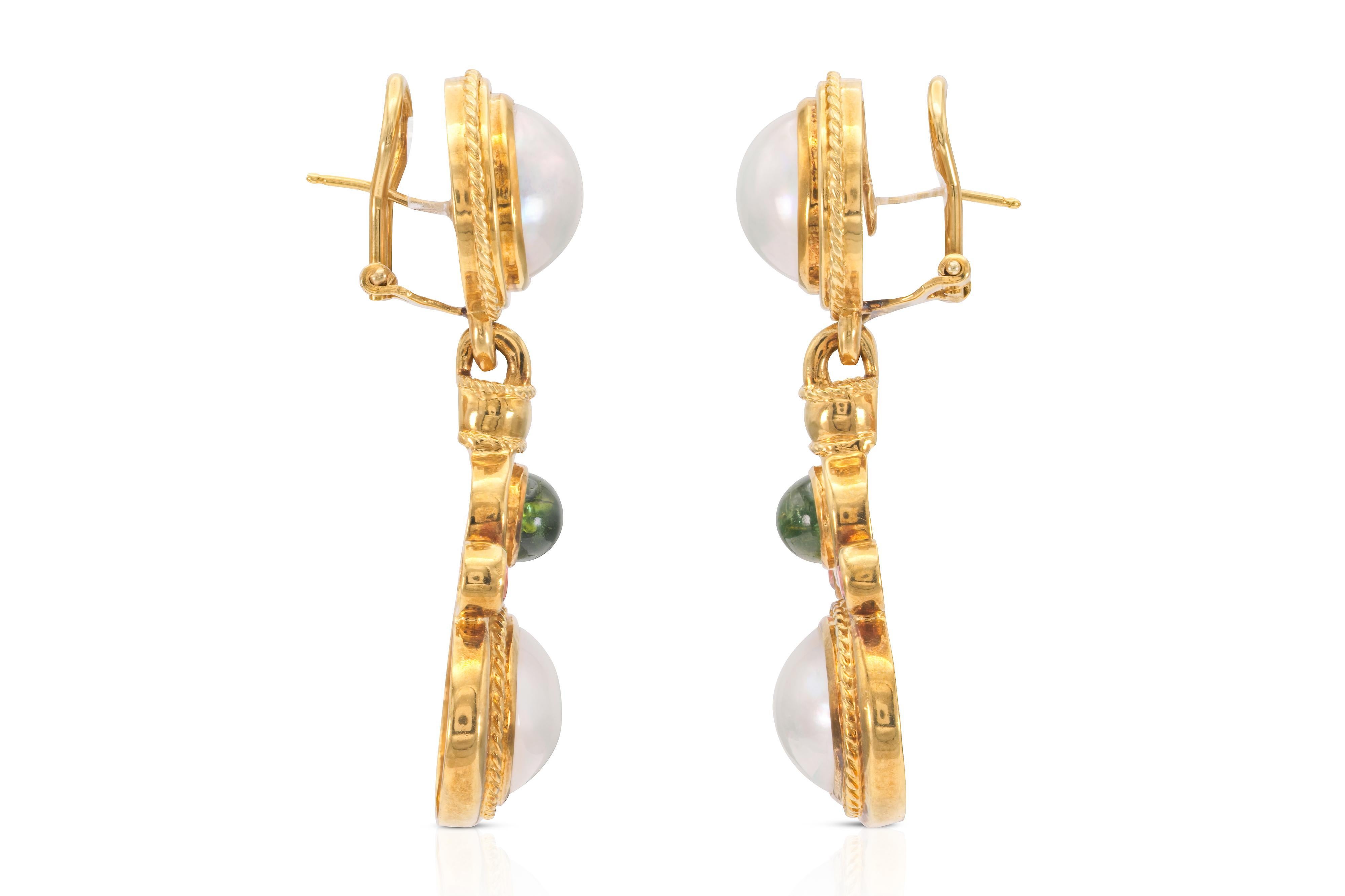 Vintage 1970s Pearl, Peridot, & Tourmaline Dangle Earrings Cabujón en venta