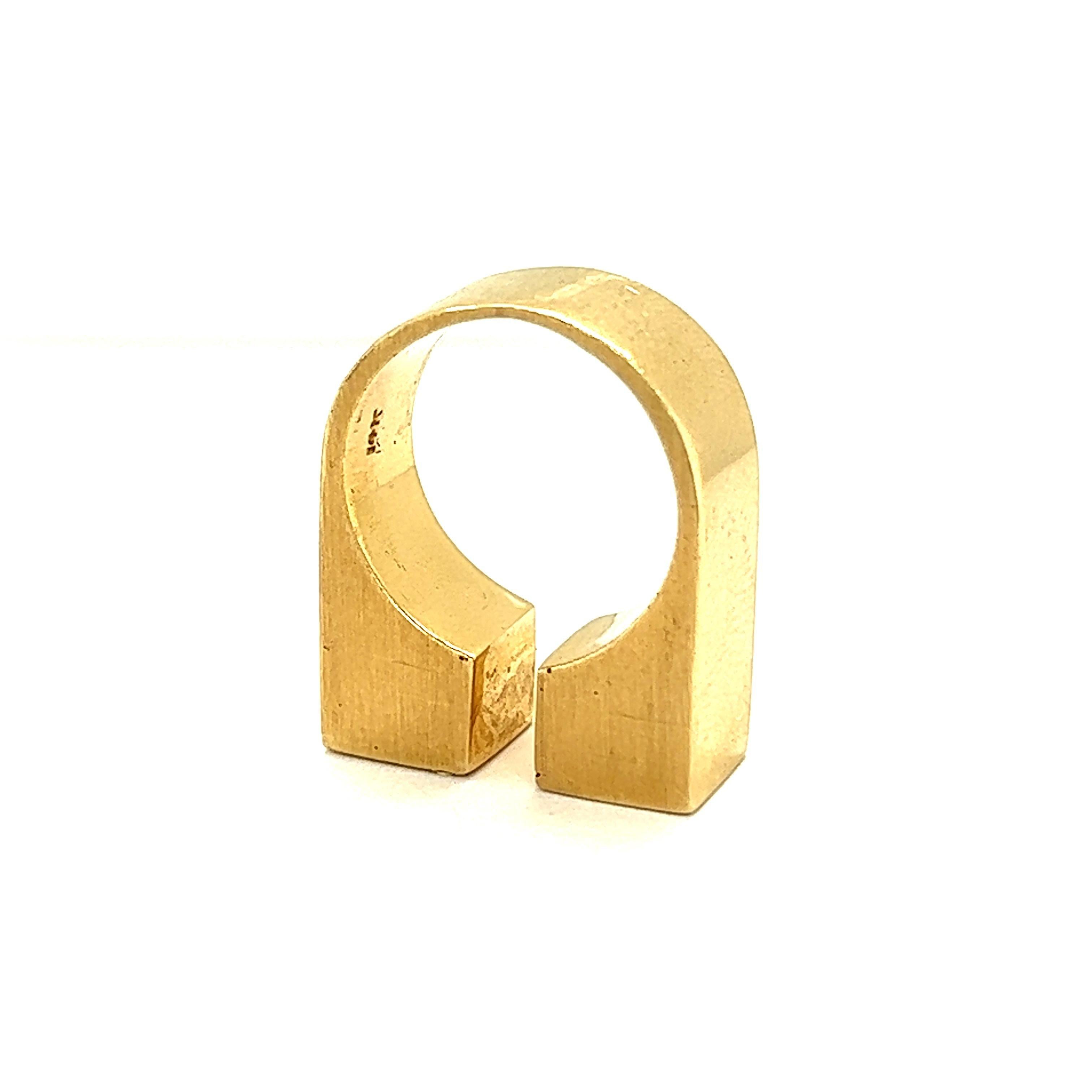 Women's or Men's Vintage 1970s Pierre Cardin Double Cube 14k Gold Ring For Sale
