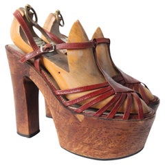 Vintage 1970's Platforms wooden leather T bar scrappy platform heels UK 5.5 US 7