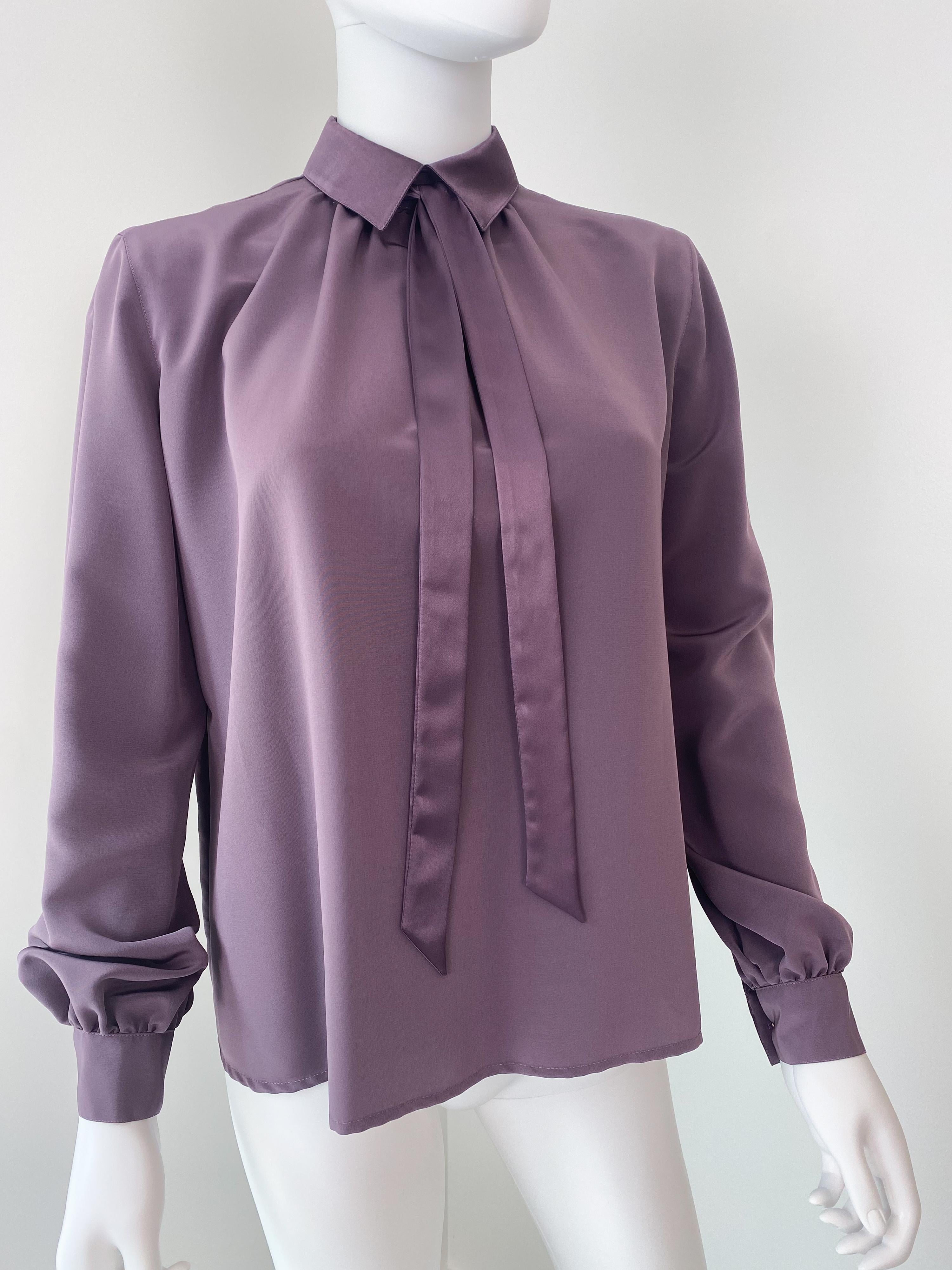Chemisier en polyester soyeux et satin Purple Plum Taille 10/12 Pour femmes en vente