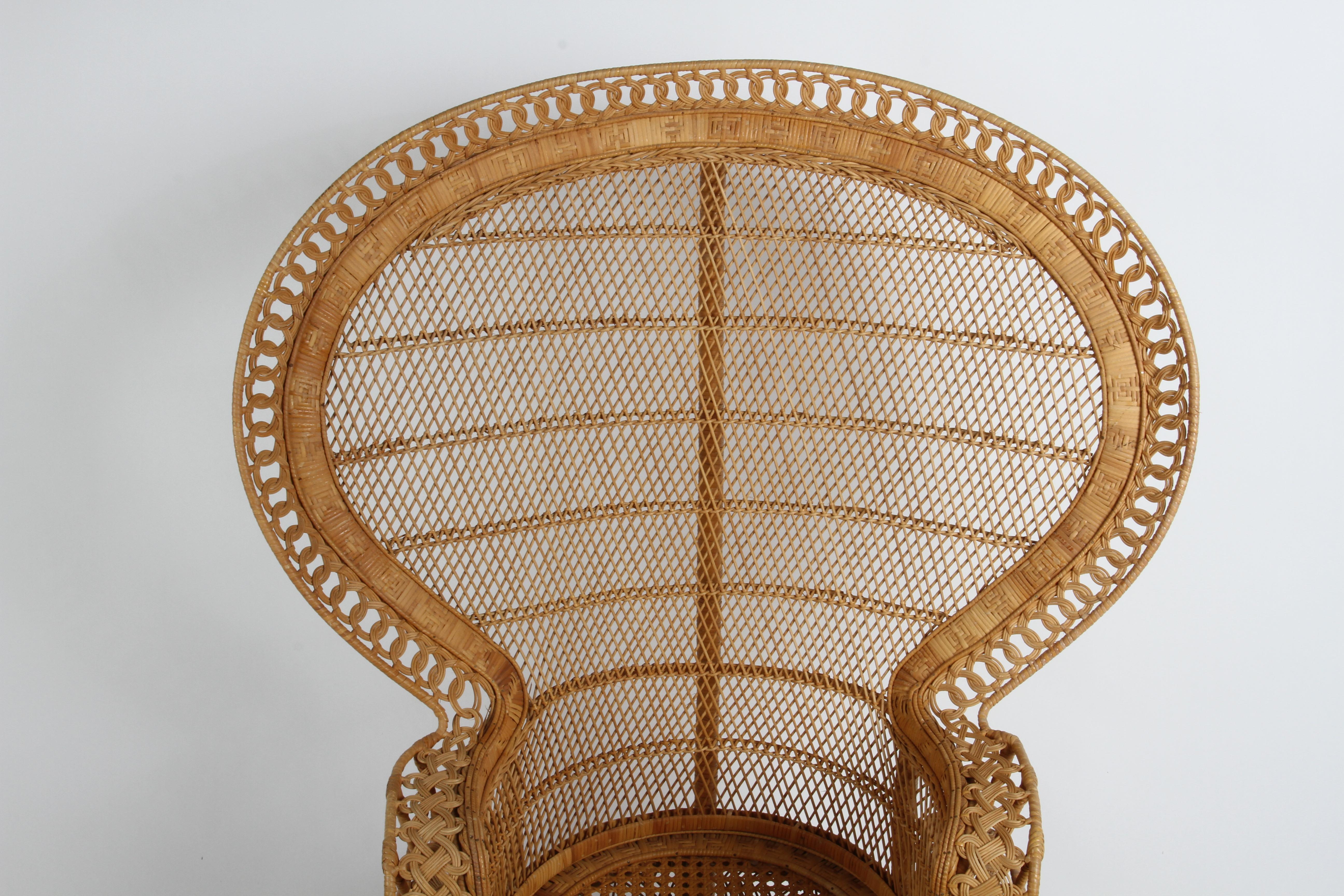 Bohème Chaise Emmanuelle paon vintage en rotin et osier, fabriquée à la main, style Boho Chic, années 1970