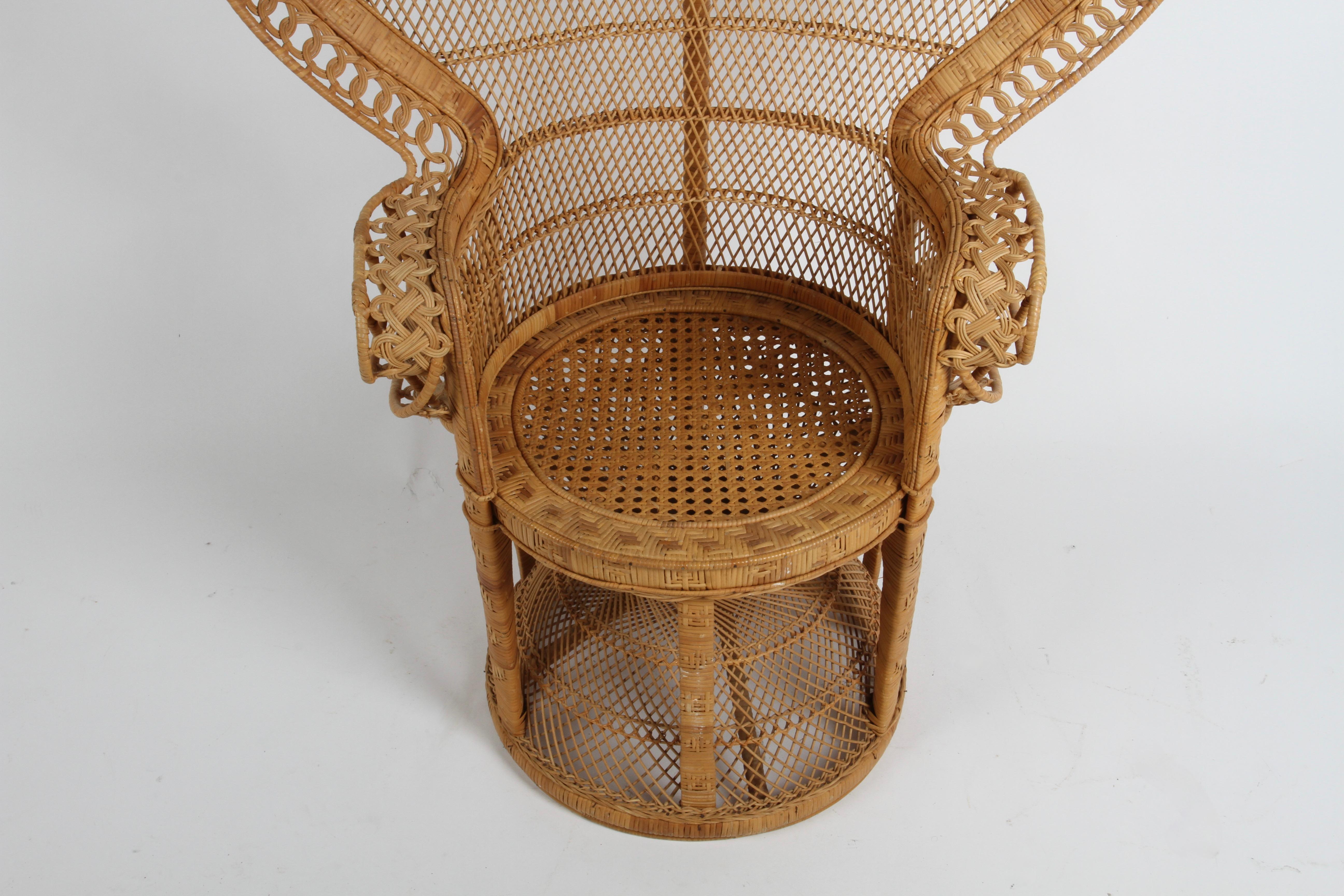 Philippine Vintage 1970s Rattan & Wicker Handcrafted Boho Chic Emmanuelle Peacock Chair For Sale
