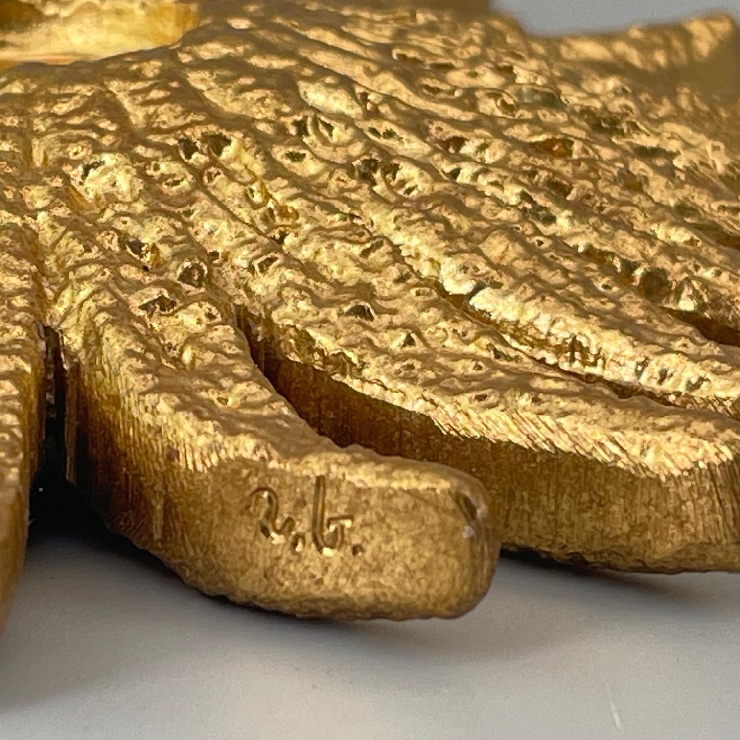 Roger Bezombes Bronze-Tisch-Skulptur mit Seestern-Medaillon, 1970er Jahre im Angebot 2