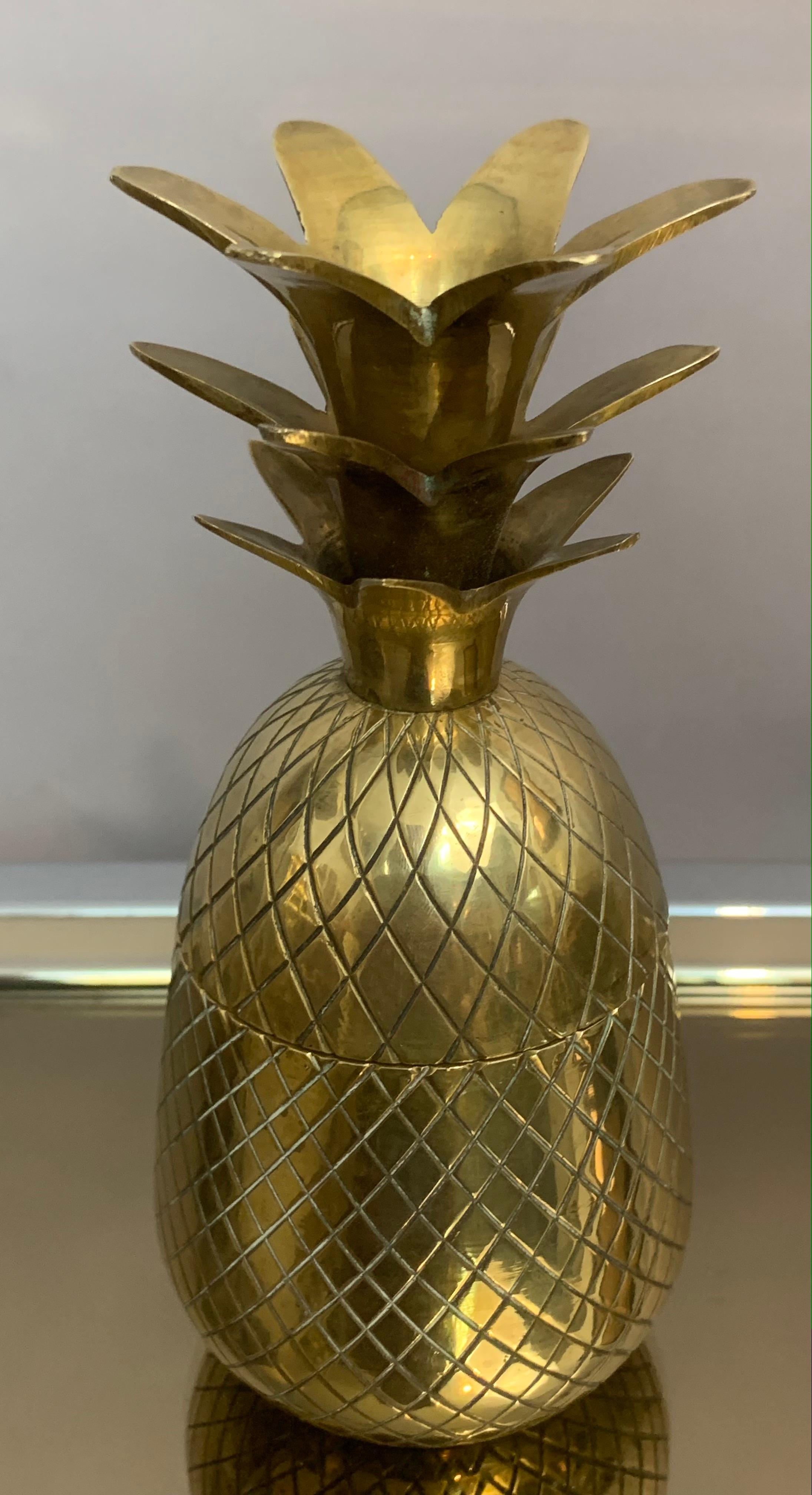 Vintage 1970s Small Solid Brass Hollywood Regency Pineapple Trinket Box 4