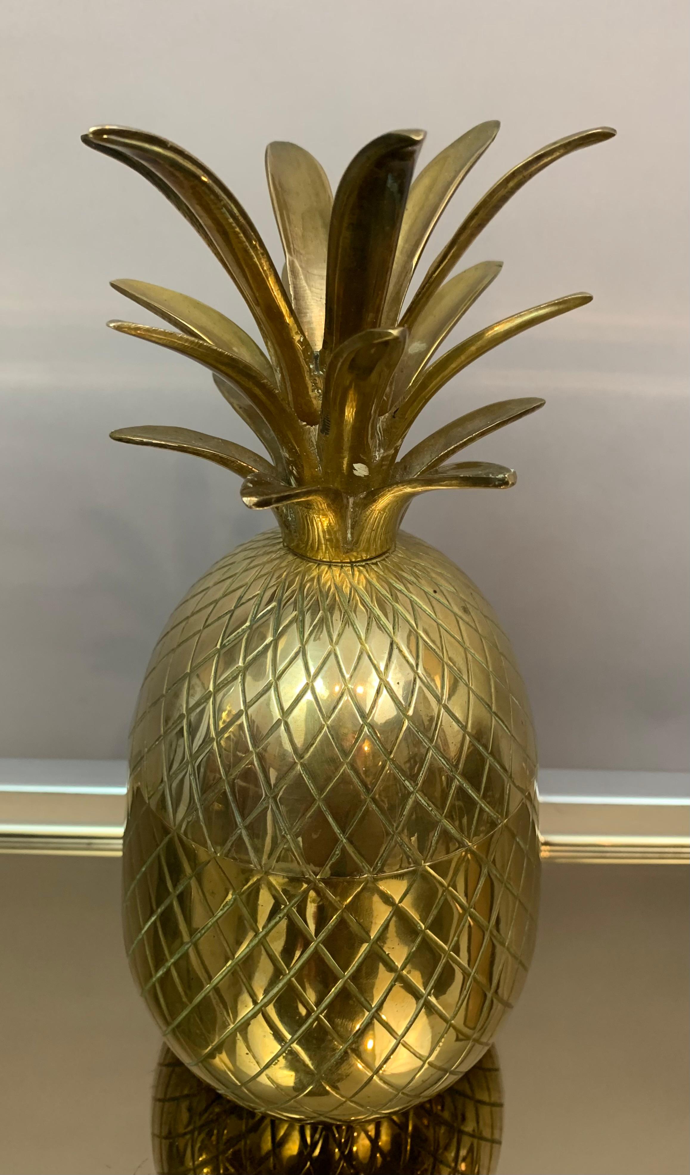 Vintage 1970s Solid Brass Hollywood Regency Pineapple Ice Bucket Container In Good Condition In London, GB