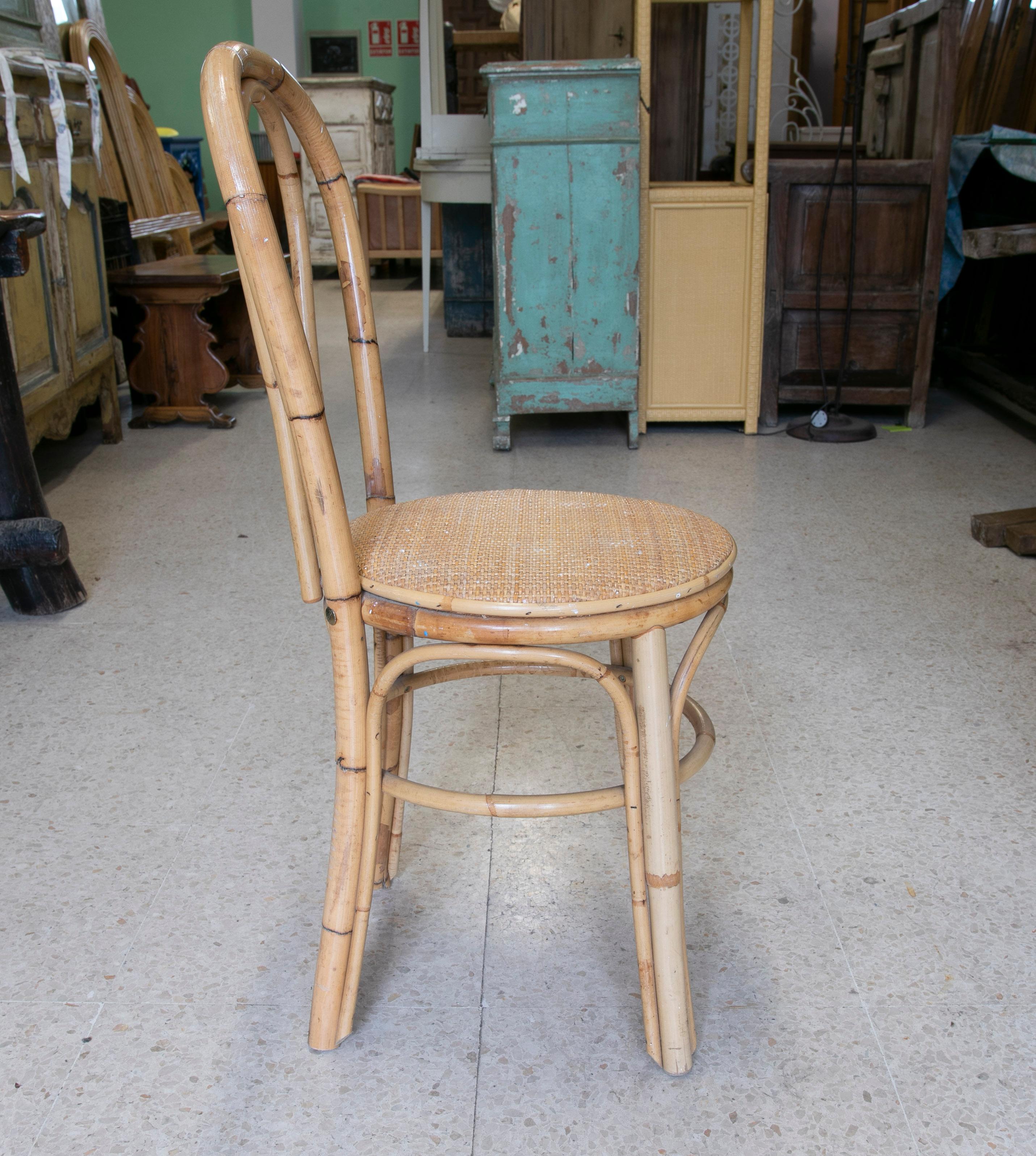 Spanischer gewebter Stuhl aus Korbweide und Bambus aus den 1970er Jahren im Angebot 4