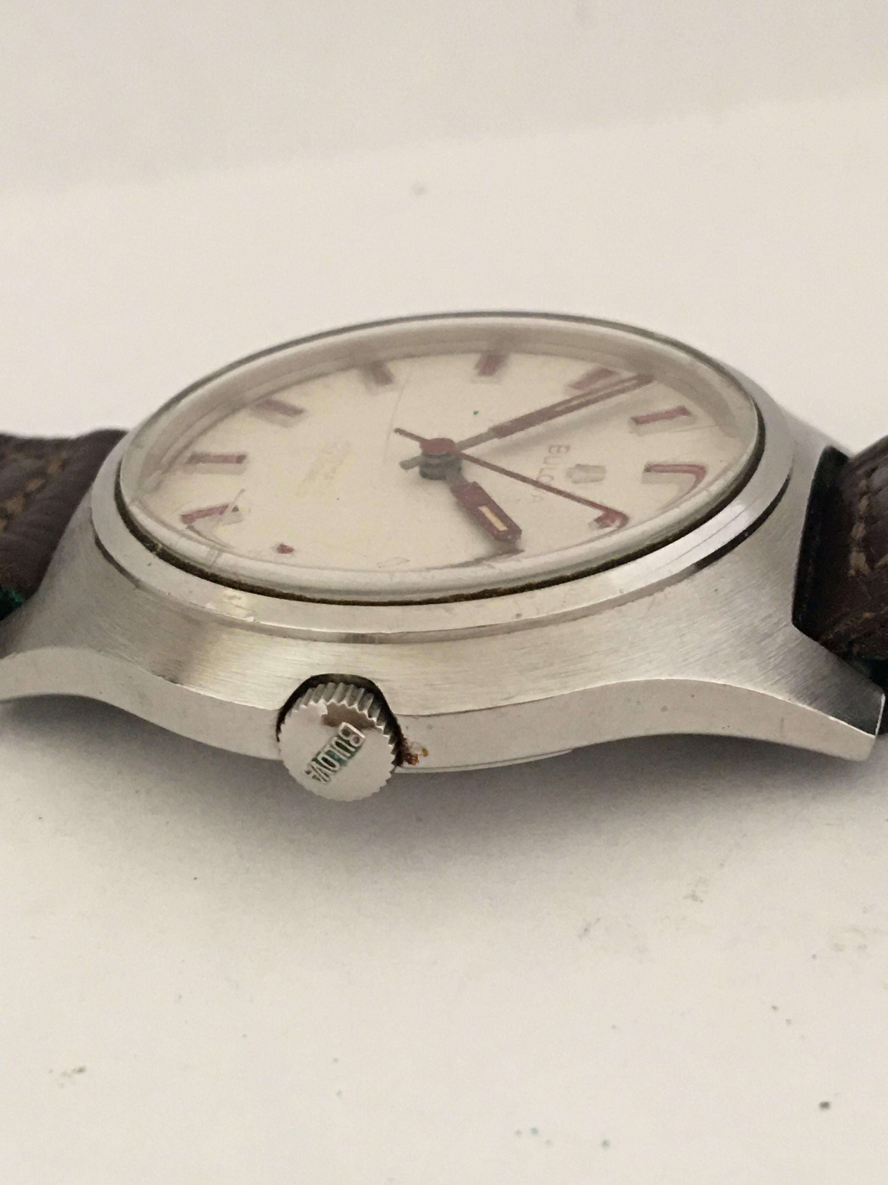 Women's or Men's Vintage 1970s Stainless Steel Automatic Bulova Watch For Sale