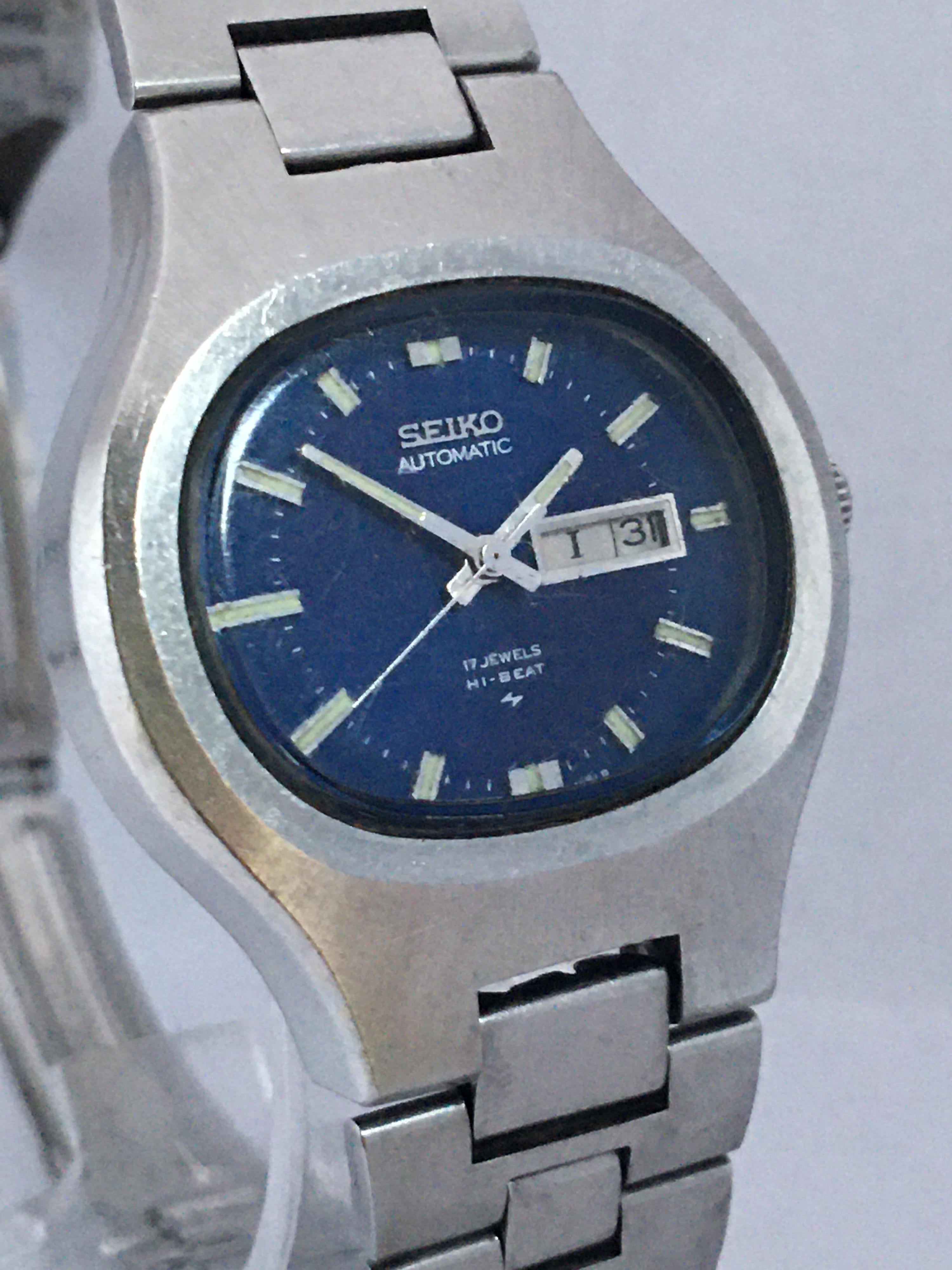 Montre automatique Seiko vintage à cadran bleu en acier inoxydable pour femmes, années 1970 en vente 8