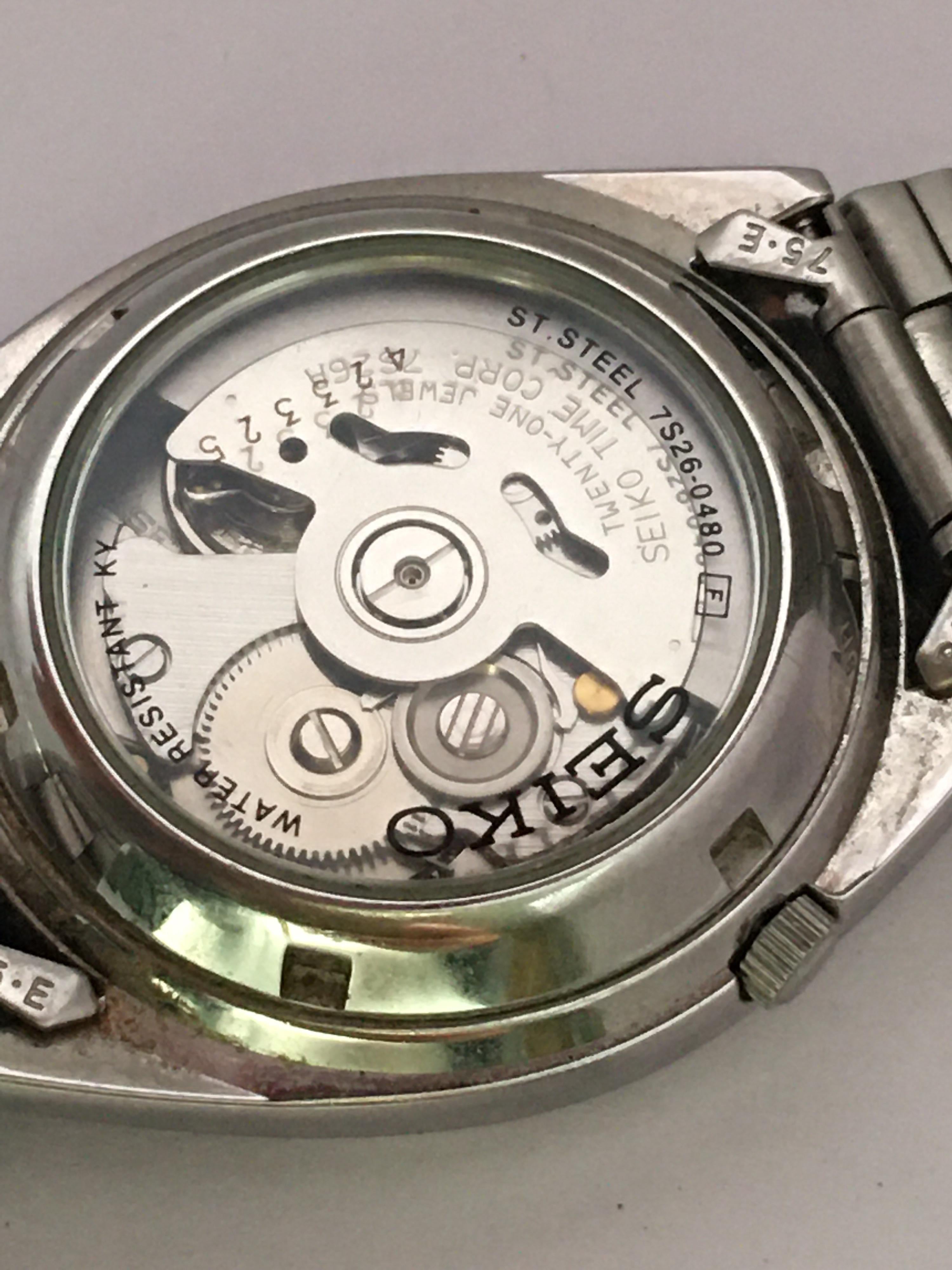 Stainless Steel Seiko 5 Automatic Gentlemen's Watch 3