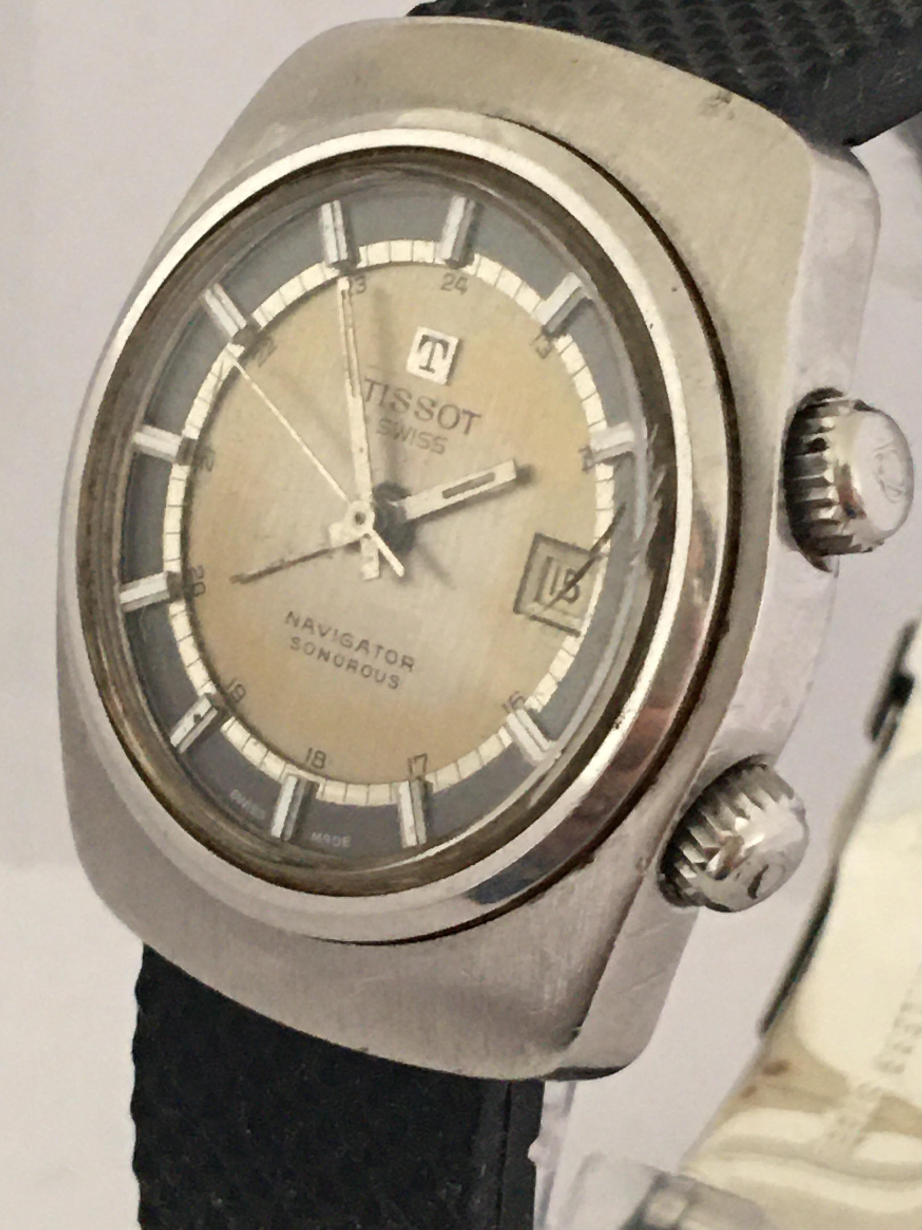 Vintage 1970s Stainless Steel Tissot Swiss Navigator Sonorous Alarm Watch 6