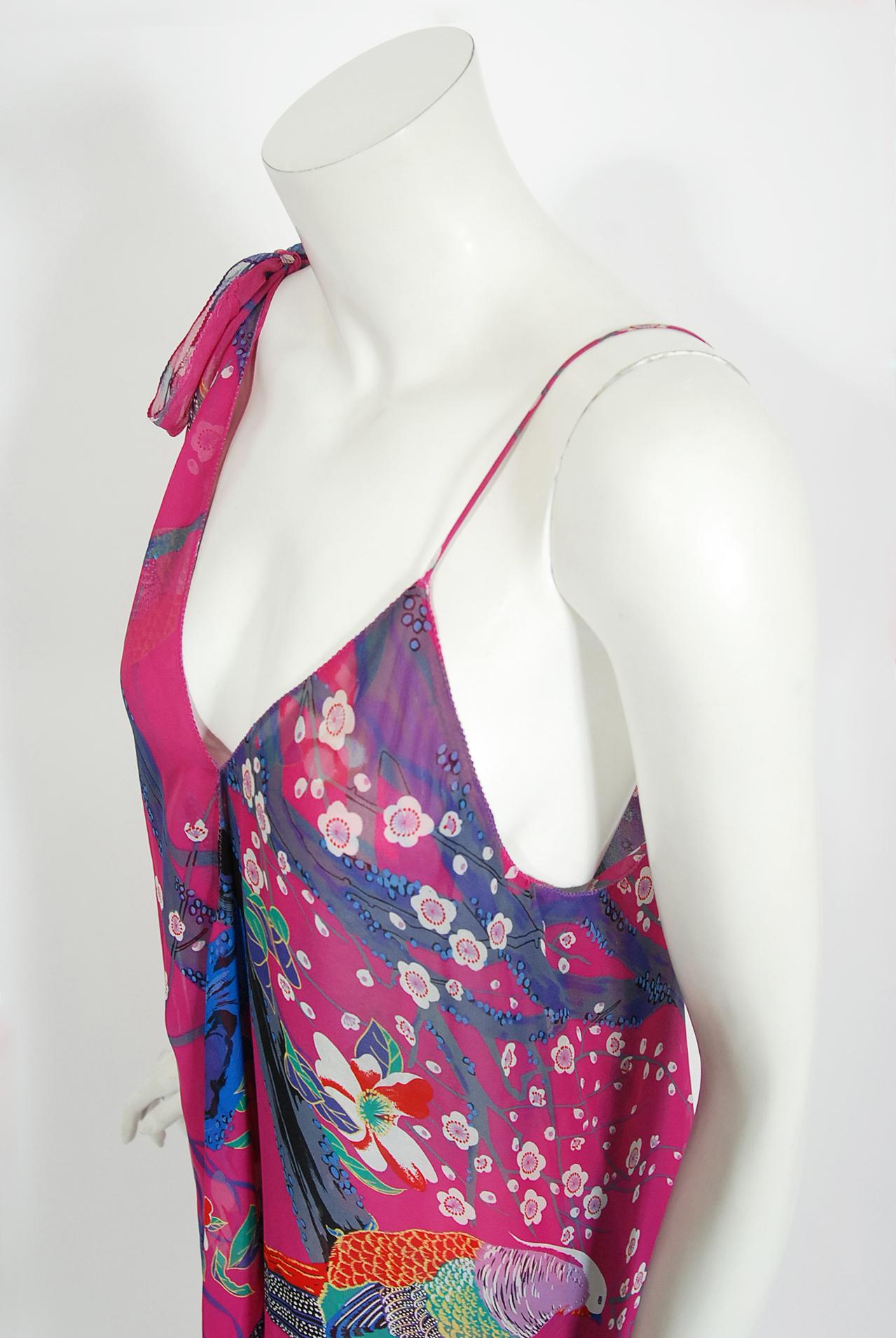 Vintage 1970's Stephen Burrows Bird Novelty Print Fuchsia Asymmetric Maxi Dress In Good Condition In Beverly Hills, CA