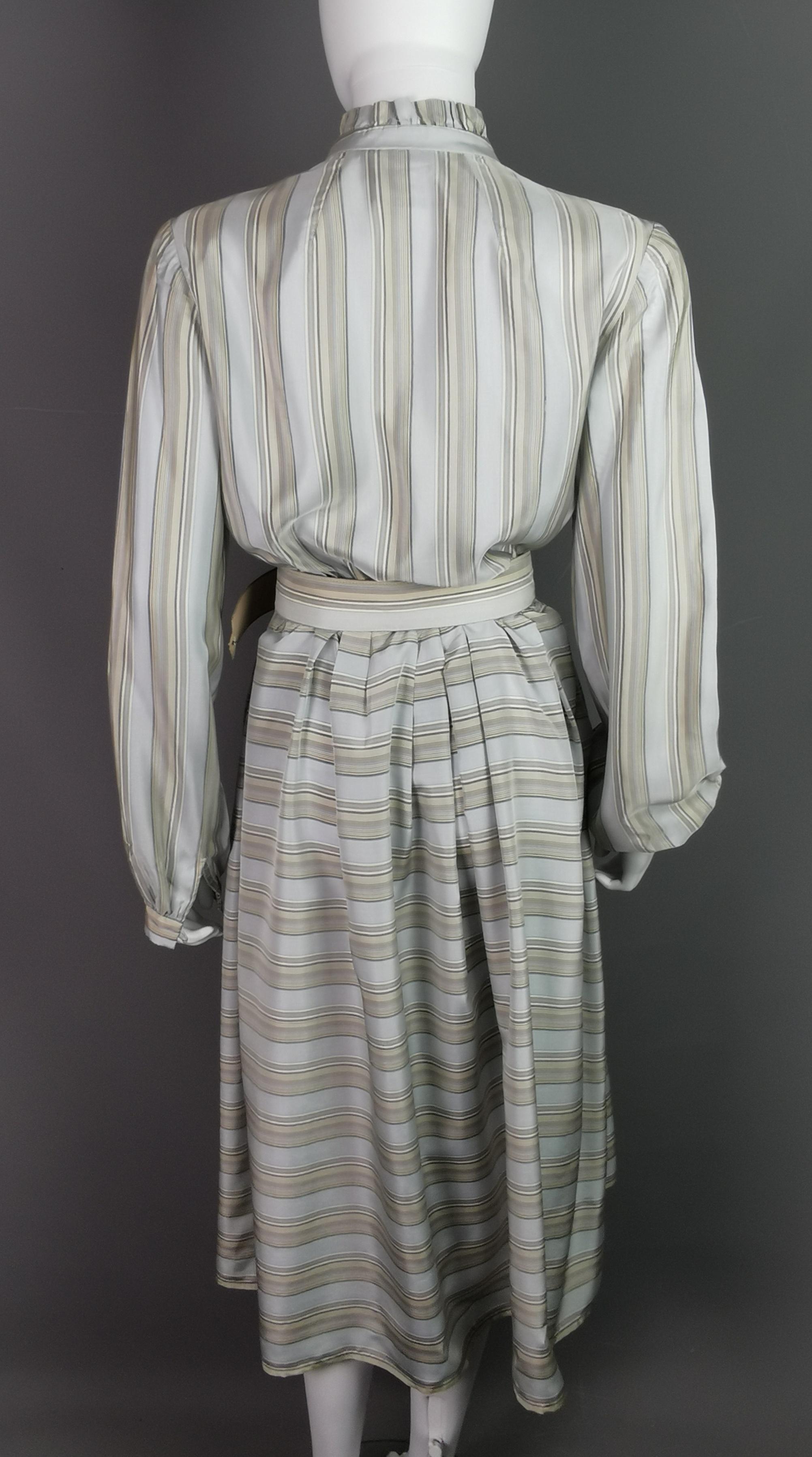 Women's Vintage 1970s Striped silk shirtwaist dress, Maureen Baker  For Sale