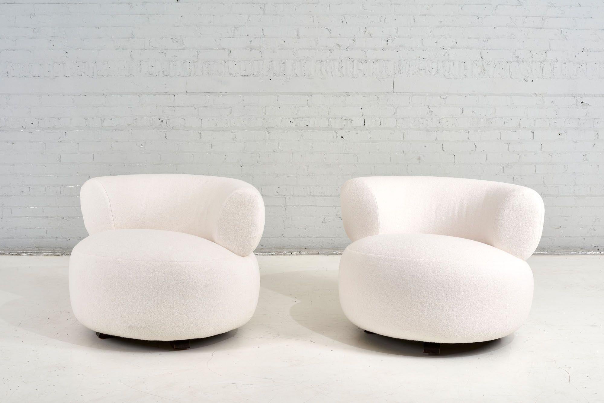 Mid-Century Modern Vintage 1970's Swivel Pouf Lounge Chairs in White Boucle