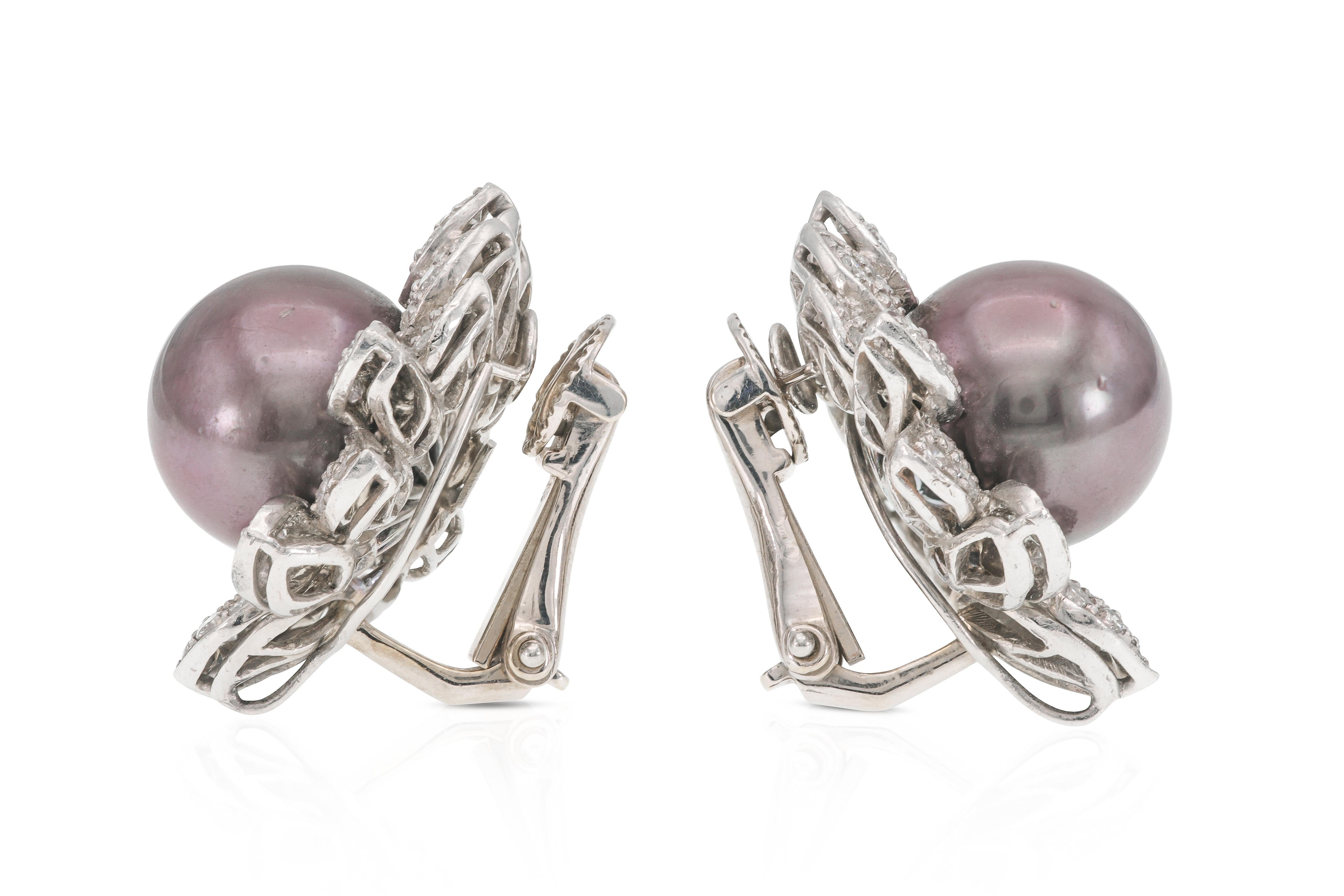 Bead Vintage 1970s Tahitian Pearl Earrings with Diamonds For Sale