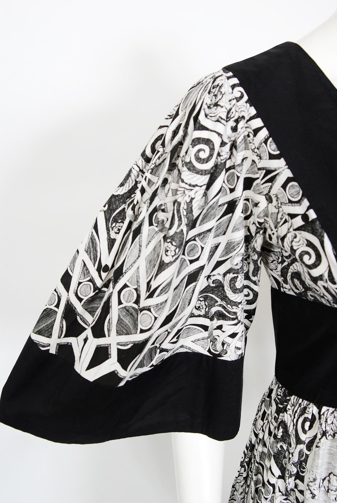 Vintage 1970's Thea Porter Kaleidoscope Floral Print Cotton Bell-Sleeve Dress In Good Condition In Beverly Hills, CA