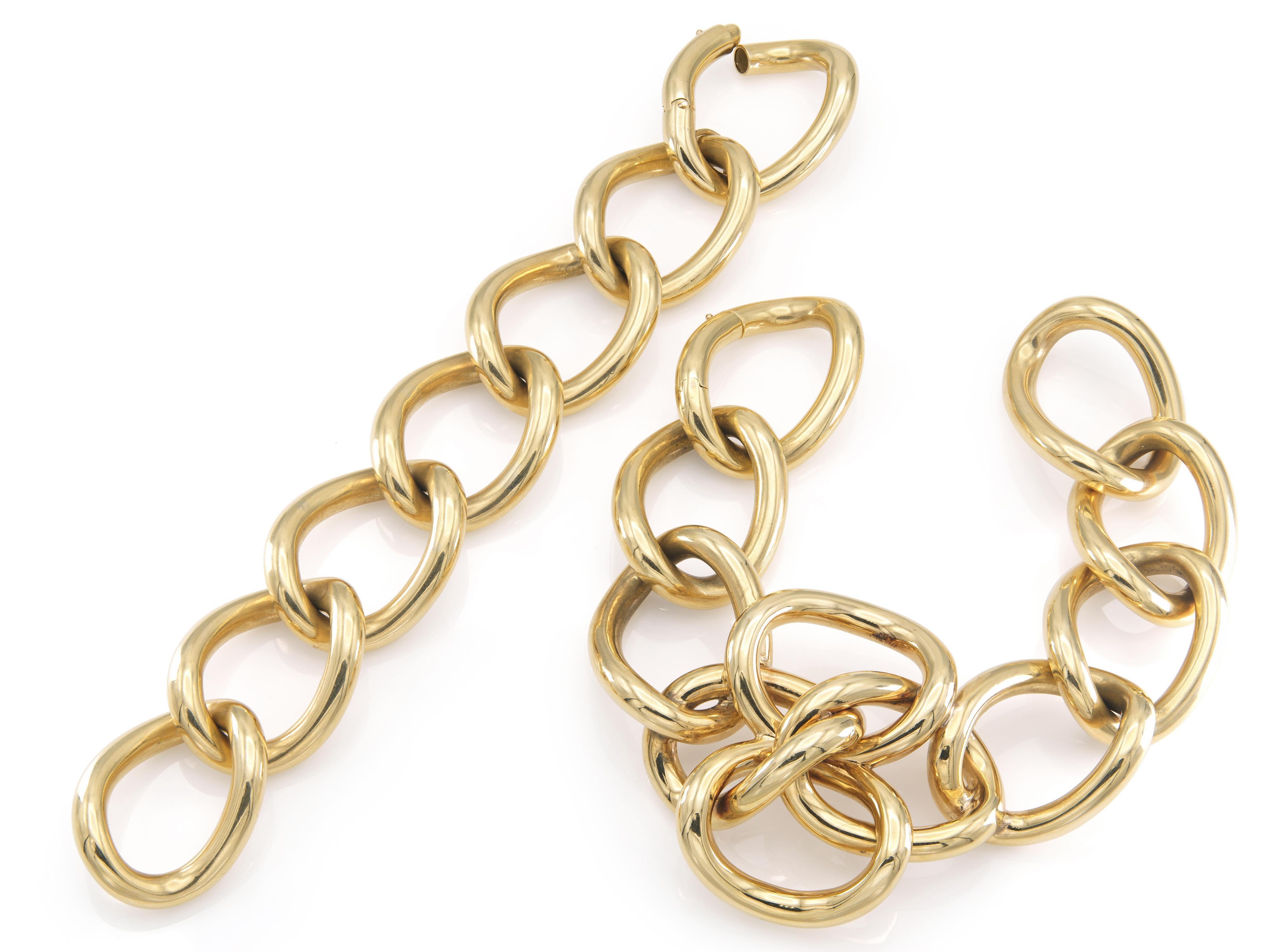 Vintage 1970s Tiffany & Co. Curb Link Necklace In Good Condition For Sale In New York, NY
