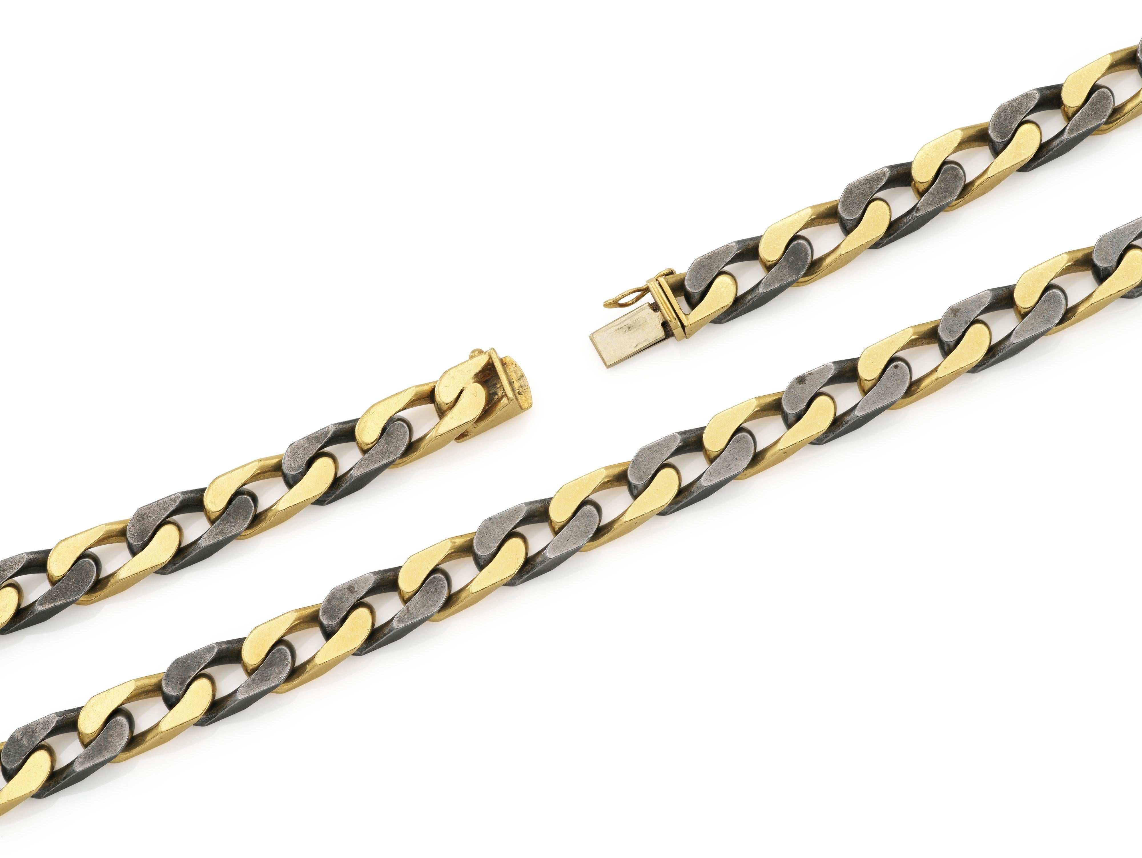 Women's or Men's Vintage 1970s Two-Toned Bvlgari Cuban Link Chain Necklace