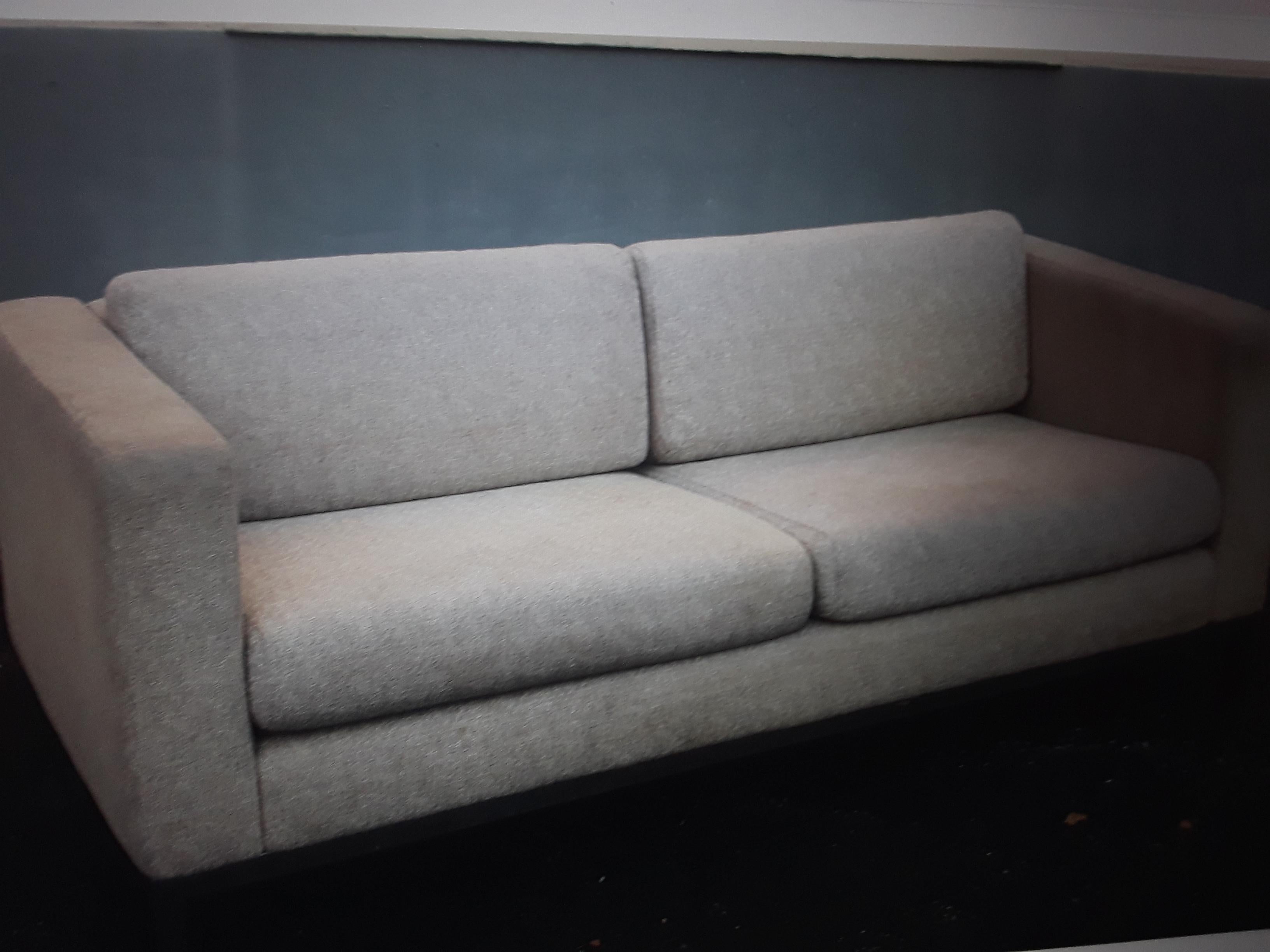 Vintage 1970's Ultra Modern 4 Seater Sofa/ Daybed For Sale 4