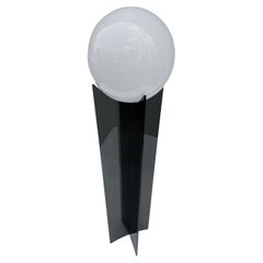 Vintage 1970s Ultra Modern Acrylic 
Glass Floor Lamp in Black 
White