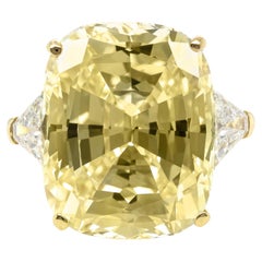 Van Cleef & Arpels, bague vintage des années 1970, diamant jaune taille coussin de 24,29 carats