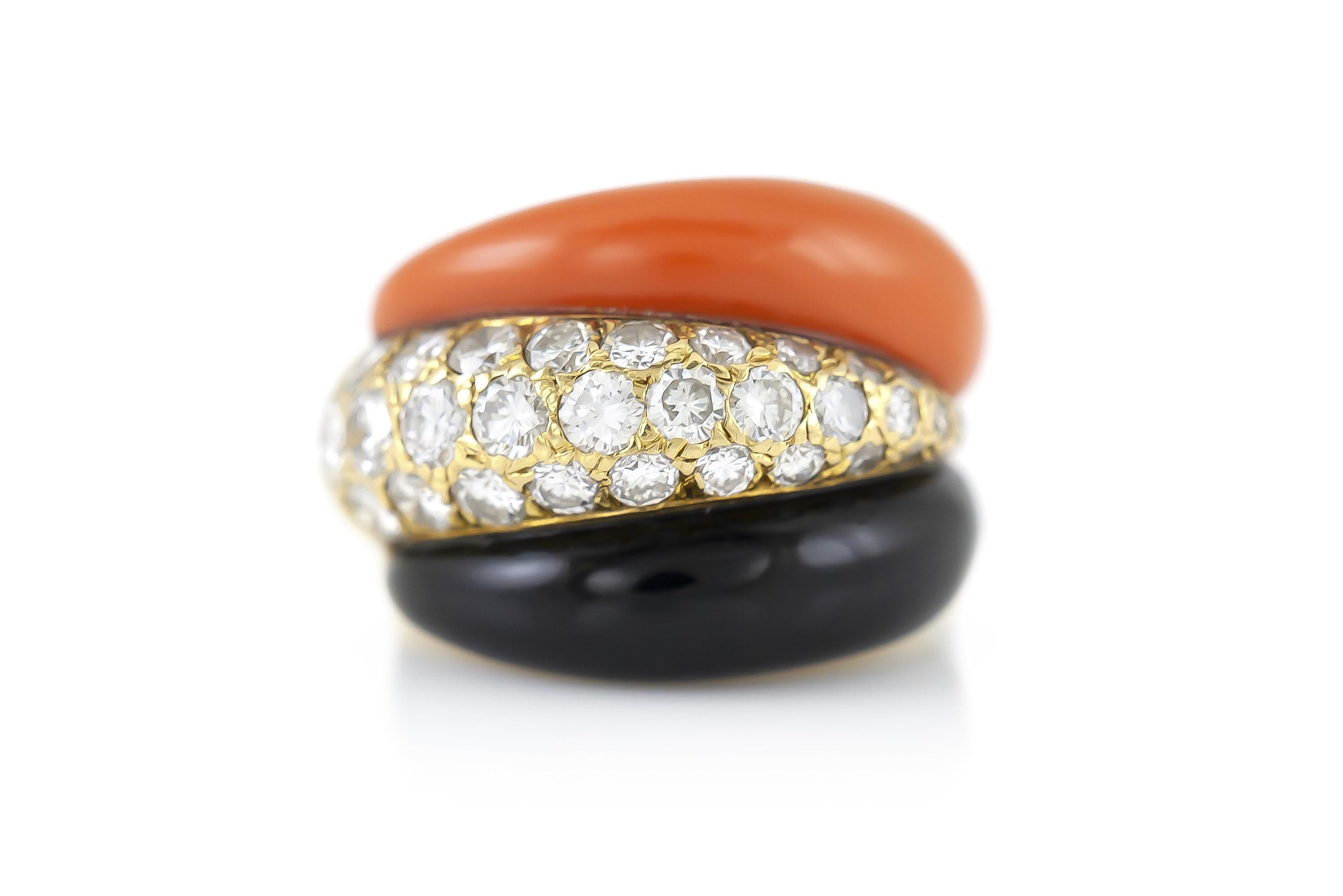 Van Cleef & Arpels Vintage 1970er Jahre Koralle Onyx und Diamanten Set im Angebot 4