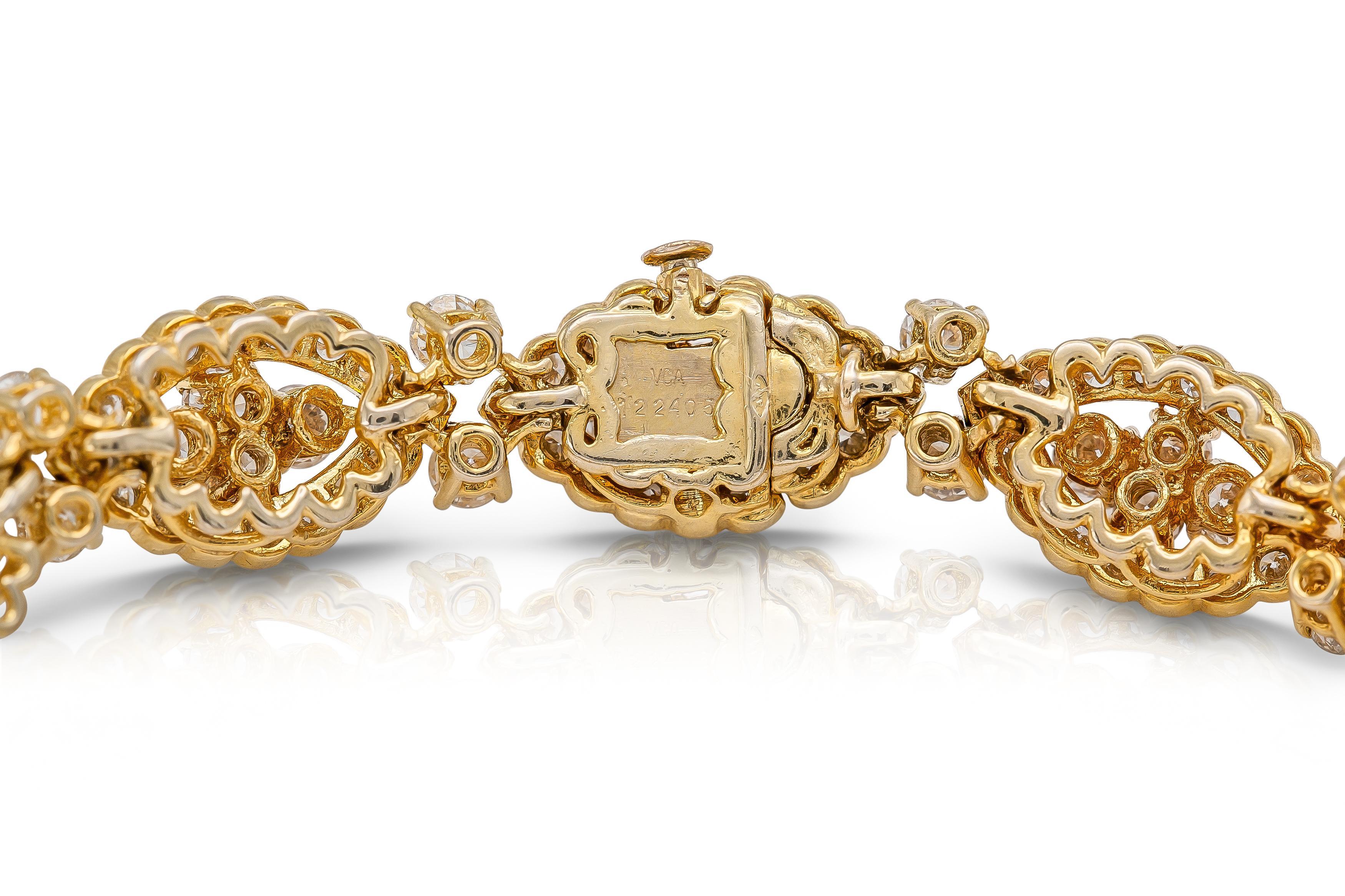 Vintage 1970s Van Cleef & Arpels Diamond Bracelet In Good Condition For Sale In New York, NY