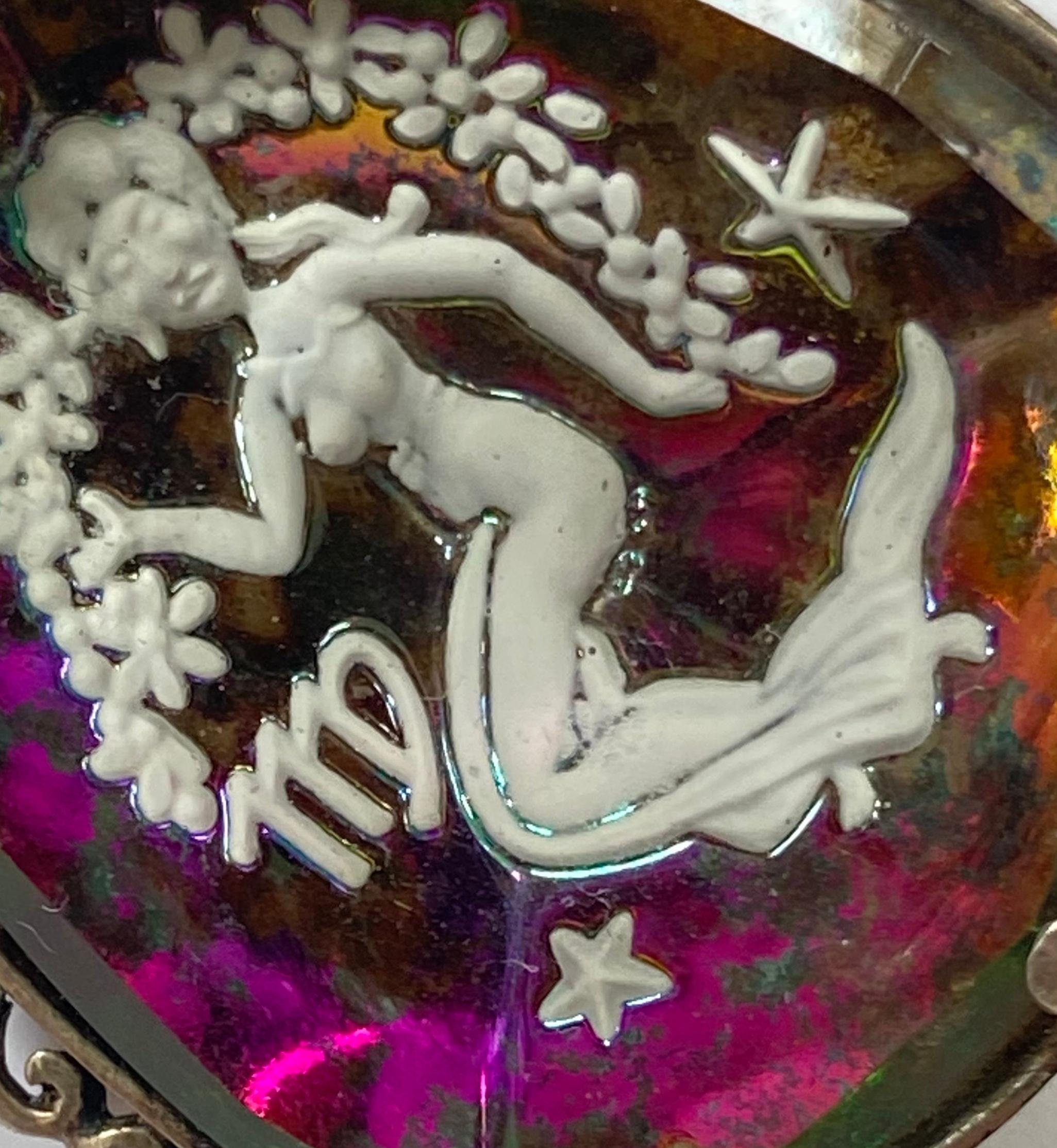 Stunning vintage 1970s Virgo mermaid carved glass and silver pendant. Bought in India in the 1970s so silver is unstamped but it has been tested. So beautifully made and carved and is a weighty piece. Measures approx 1.5