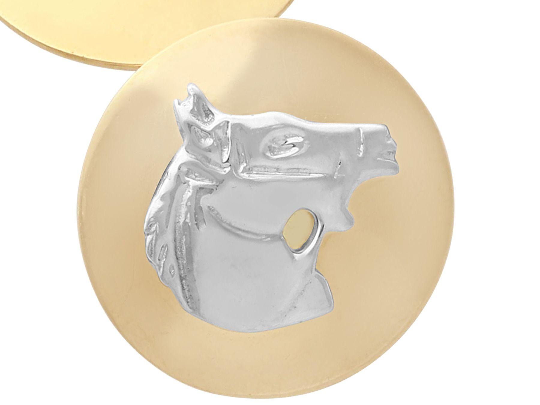 Vintage 1970s White and Yellow Gold Horse Cufflinks In Excellent Condition For Sale In Jesmond, Newcastle Upon Tyne