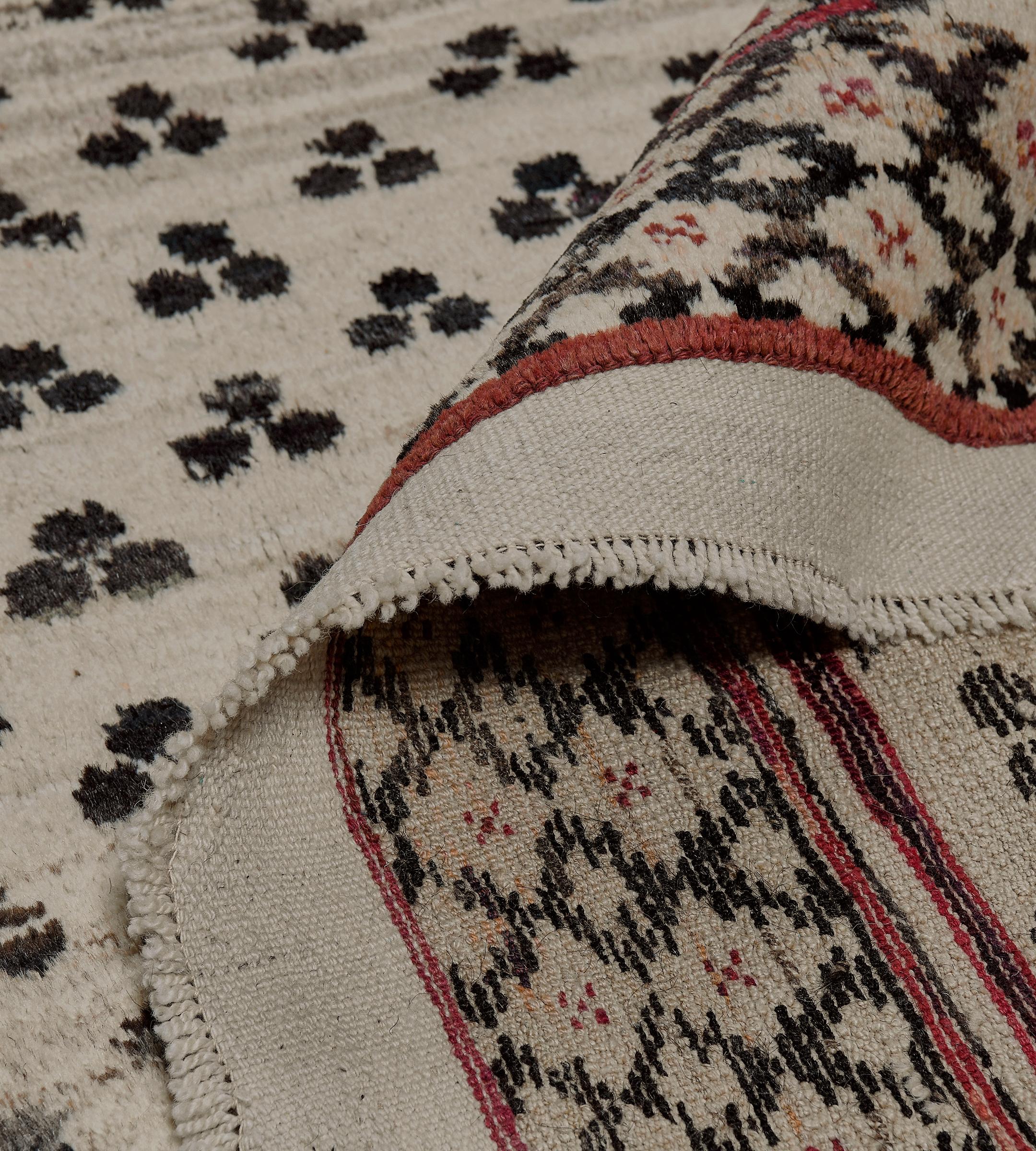 Vintage 1970s Wool Turkish Rug With Red Accent Border For Sale 6