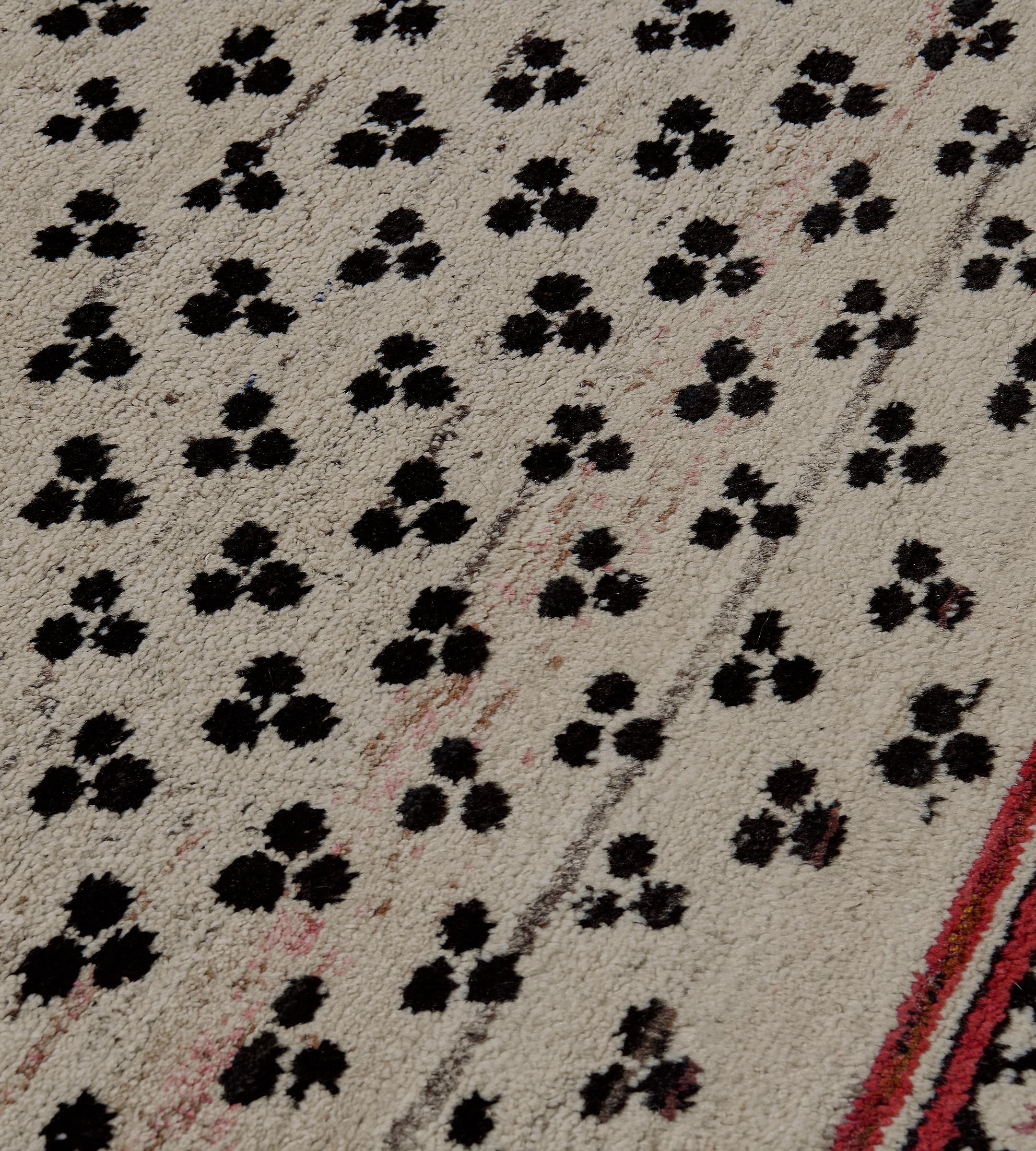 Hand-Knotted Vintage 1970s Wool Turkish Rug With Red Accent Border For Sale