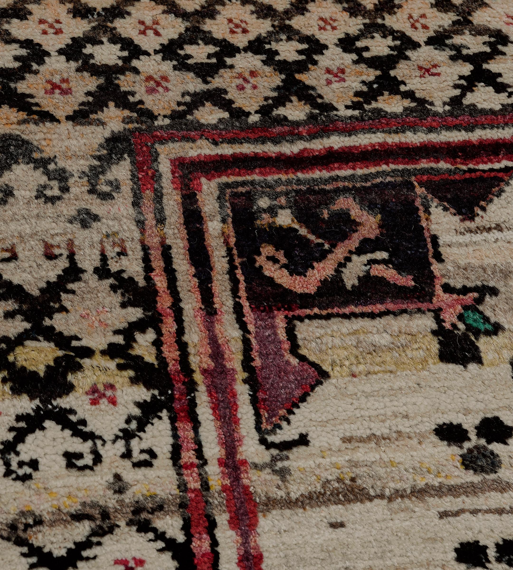 20th Century Vintage 1970s Wool Turkish Rug With Red Accent Border For Sale