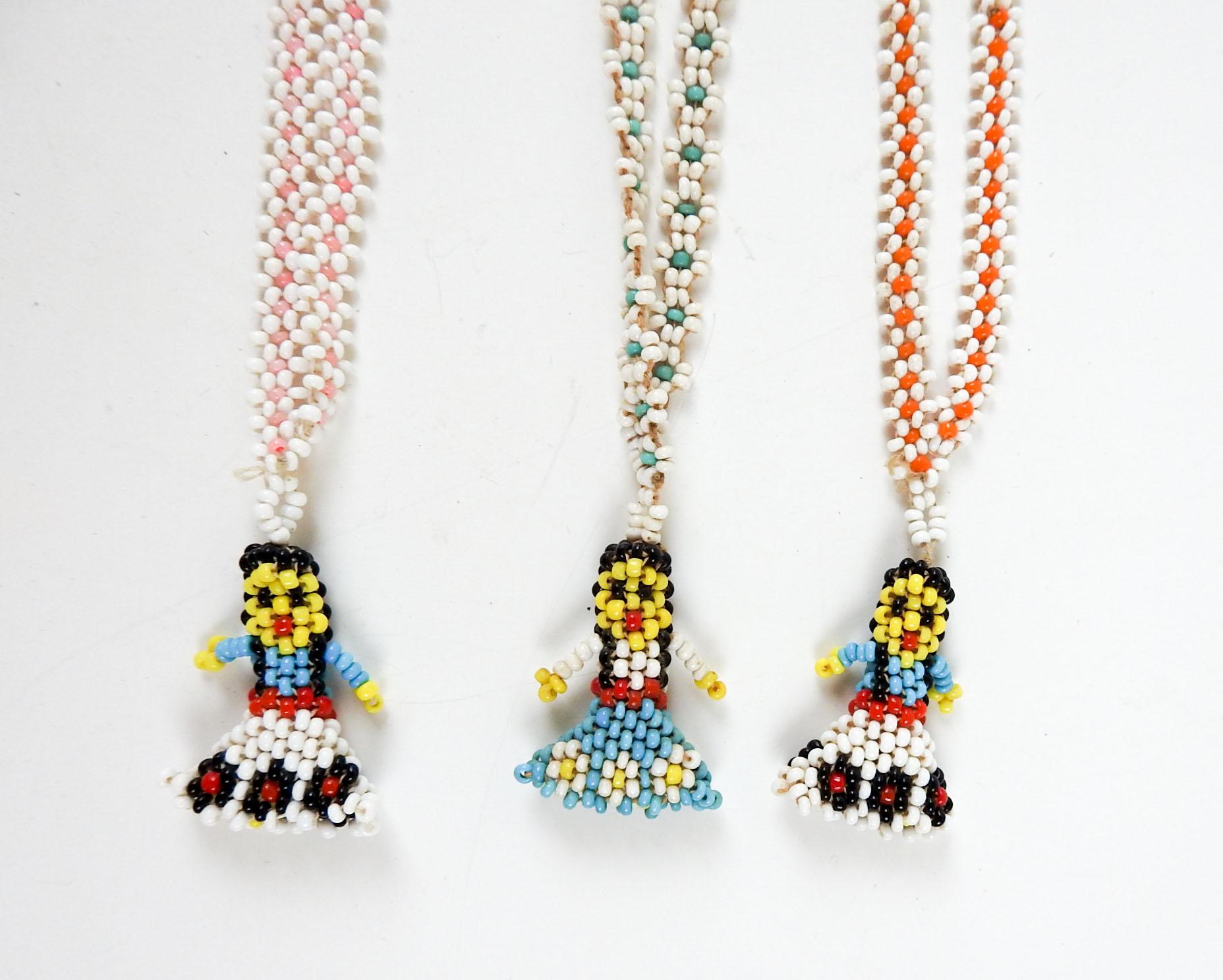 Set of 3 vintage woven glass bead Native American necklaces 26
